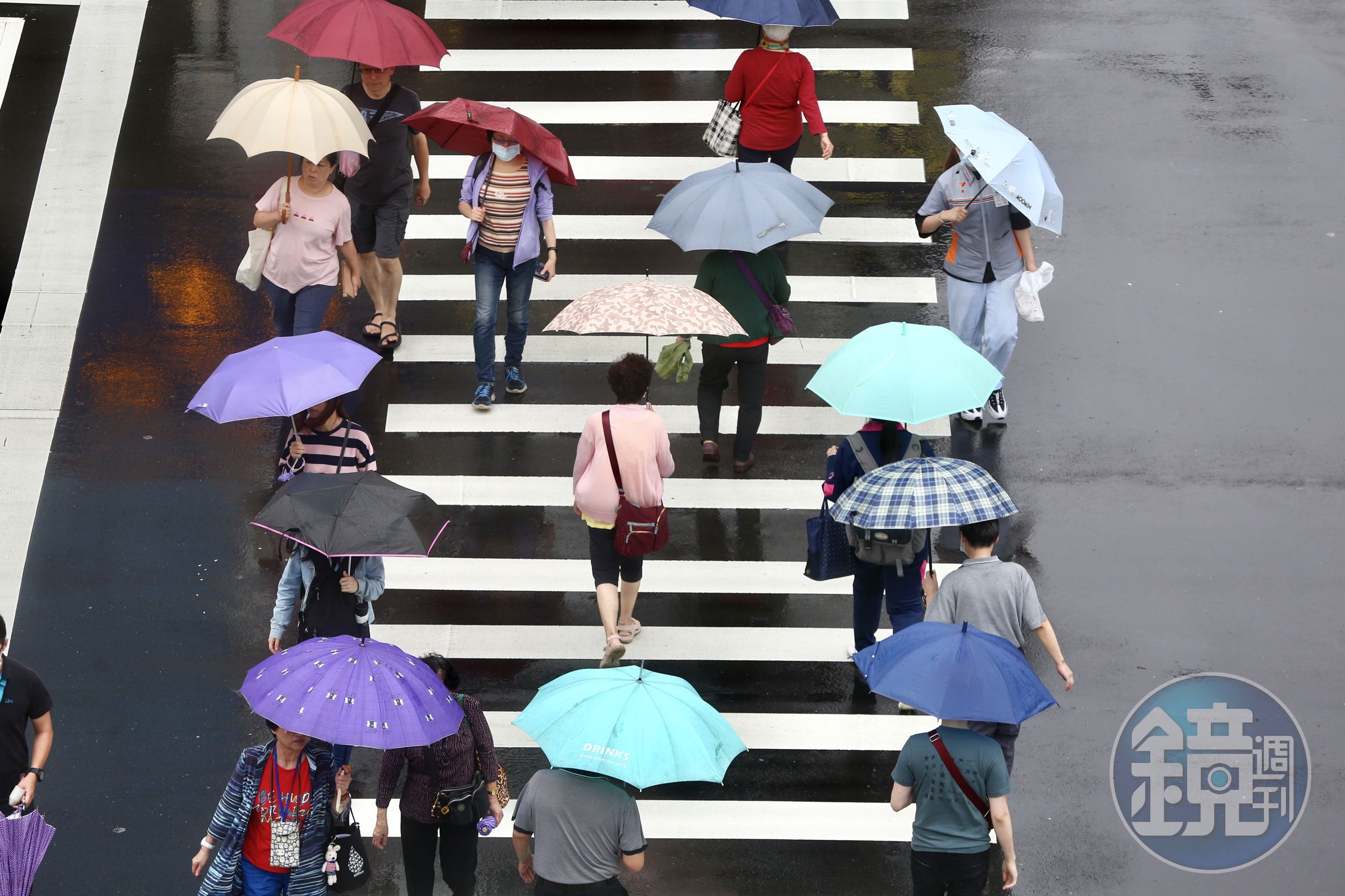 6日至8日晨「梅雨季」首波鋒面通過，有局部陣雨或雷雨的機率。（本刊資料照）