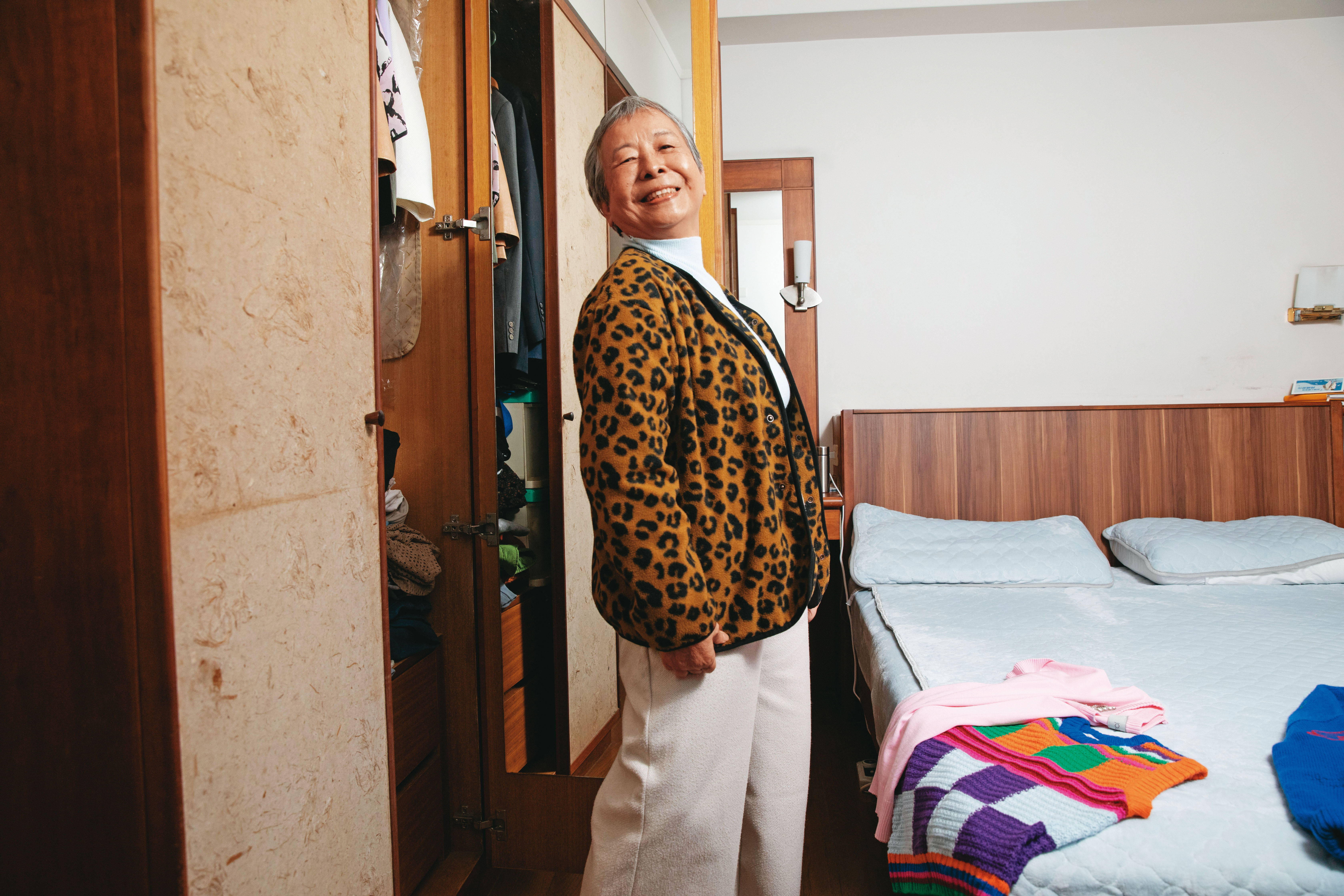 2年前當起網紅的劉惠綿，開始嘗試過去不敢的事物，例如潮流時髦的豹紋外套。