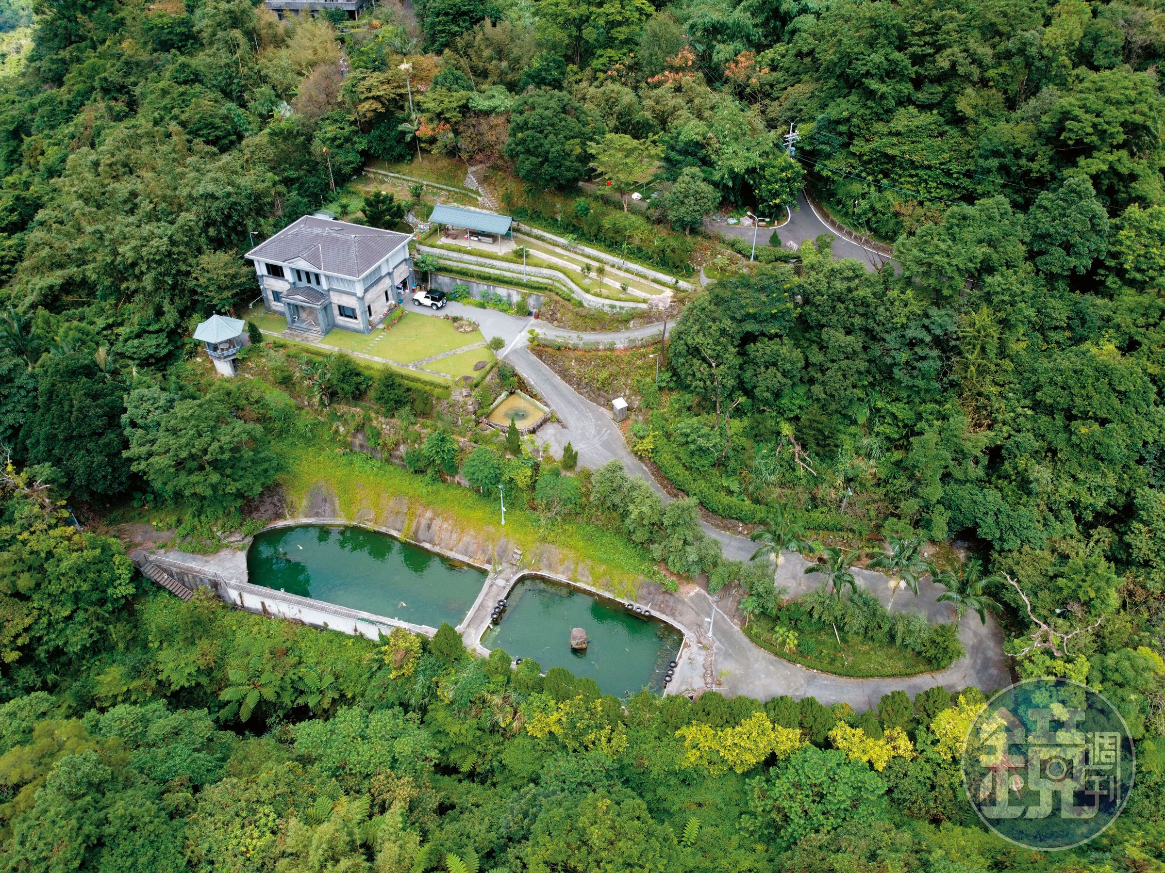 新北市立委參選人廖先翔家族在保育區違法興建豪華莊園,引發爭議。