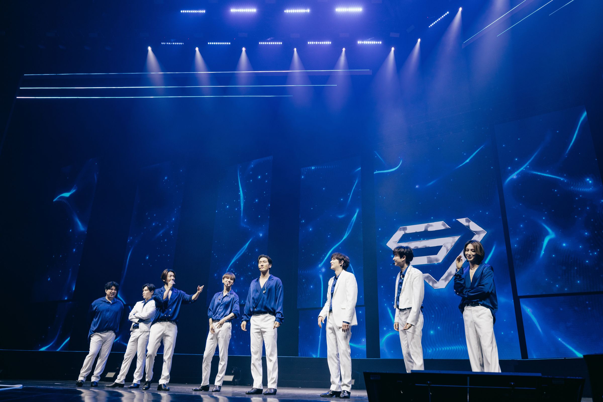 SUPER JUNIOR周六（27日）在高雄巨蛋舉辦粉絲派對，與萬名粉絲同樂。（讀者提供）