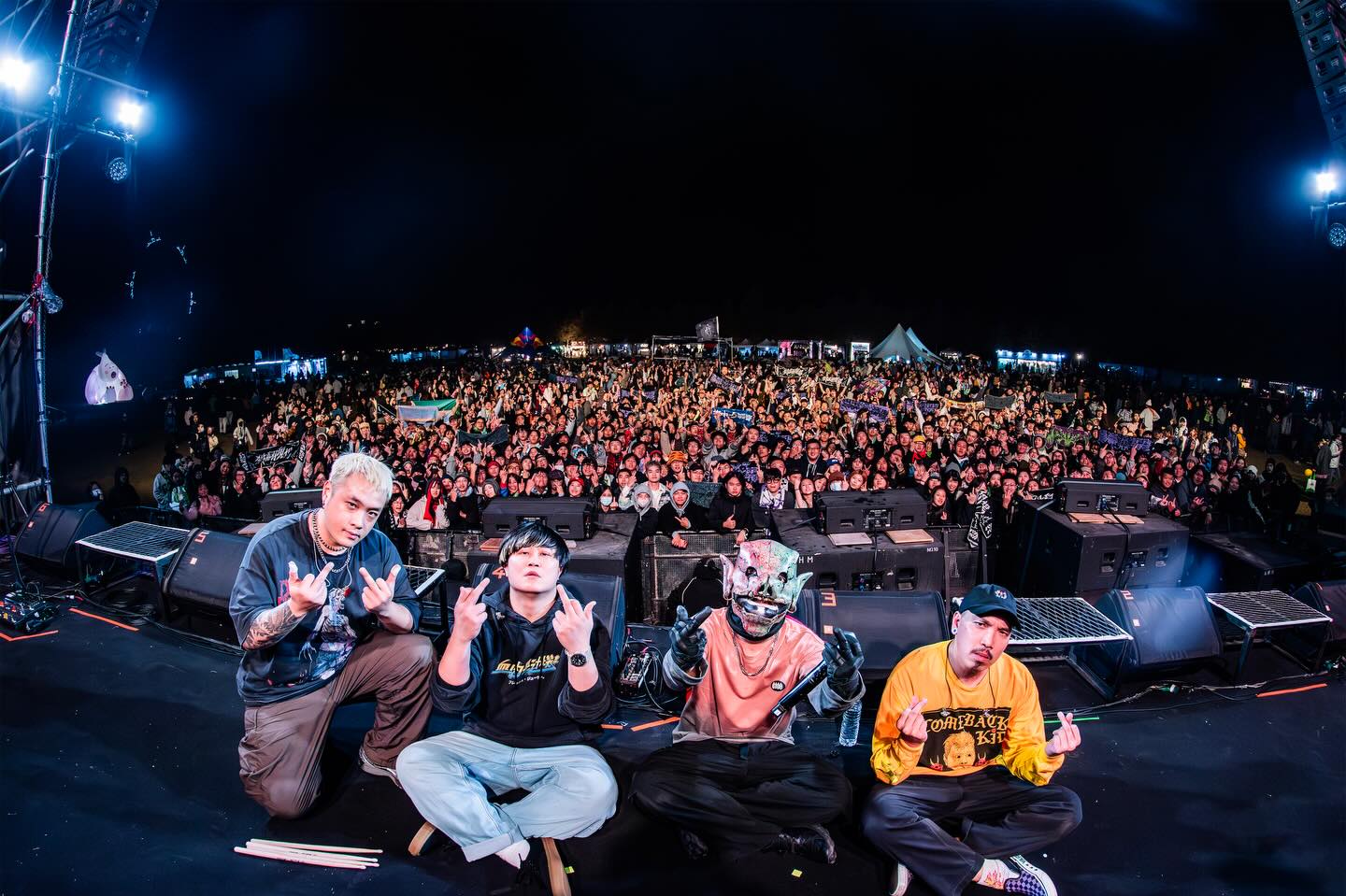 樂團「血肉果汁機」今發出聲明，宣布鼓手陳彥文（左1）「將不屬於血肉果汁機團員」。（翻攝自血肉果汁機臉書）