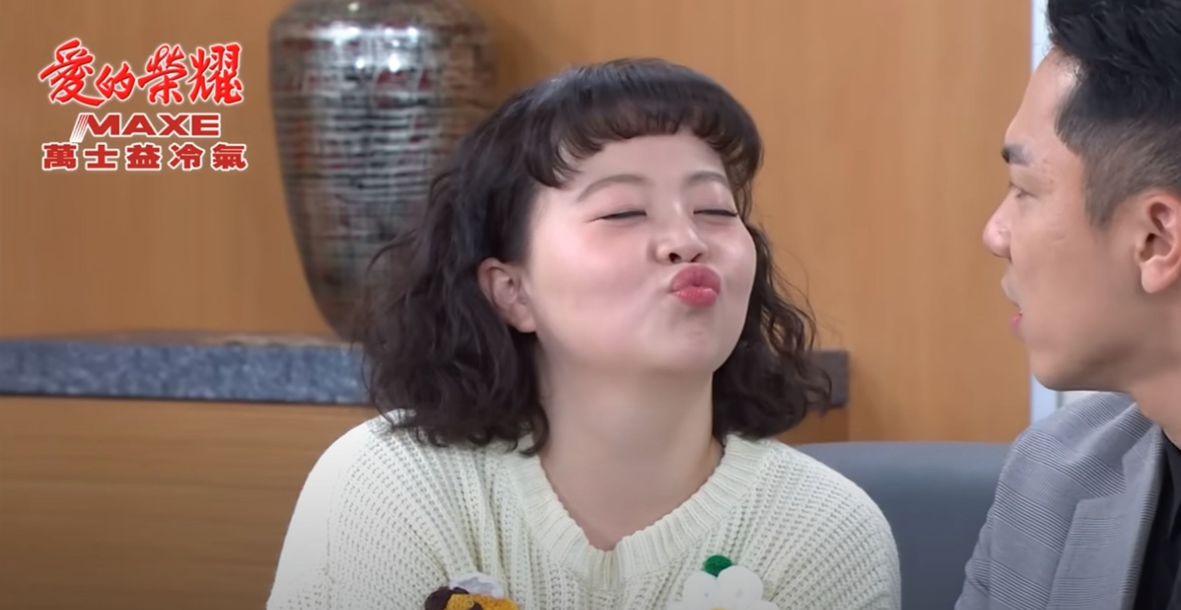 民視8點檔《愛的榮耀》宮美樂獻出螢幕初吻,到現在想起來還是忍不住會害羞。(民視提供)
