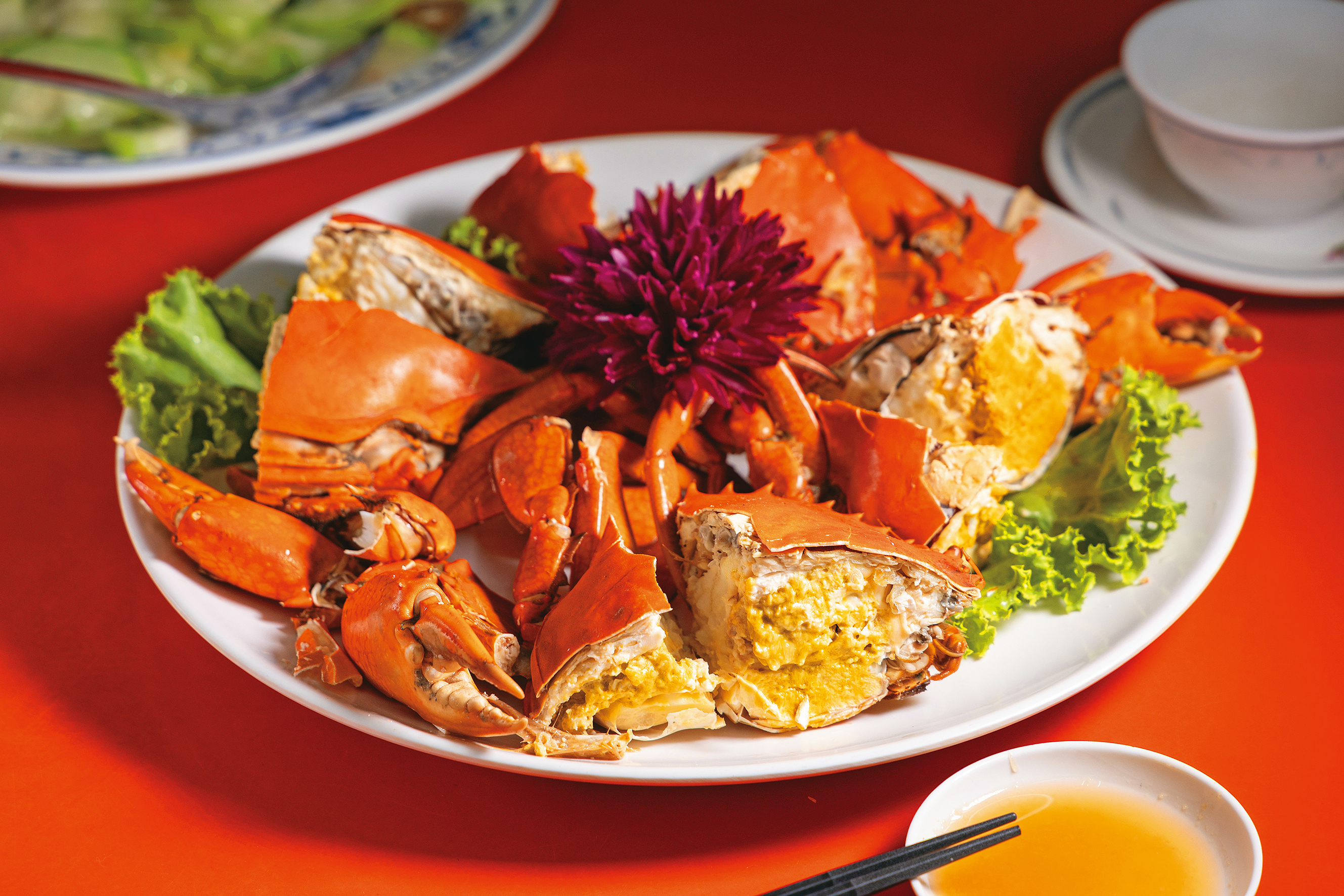 今天吃到雙殼的「處女蟳」，蟹肉鮮甜、蟹黃飽滿。（時價，圖中120元／兩）