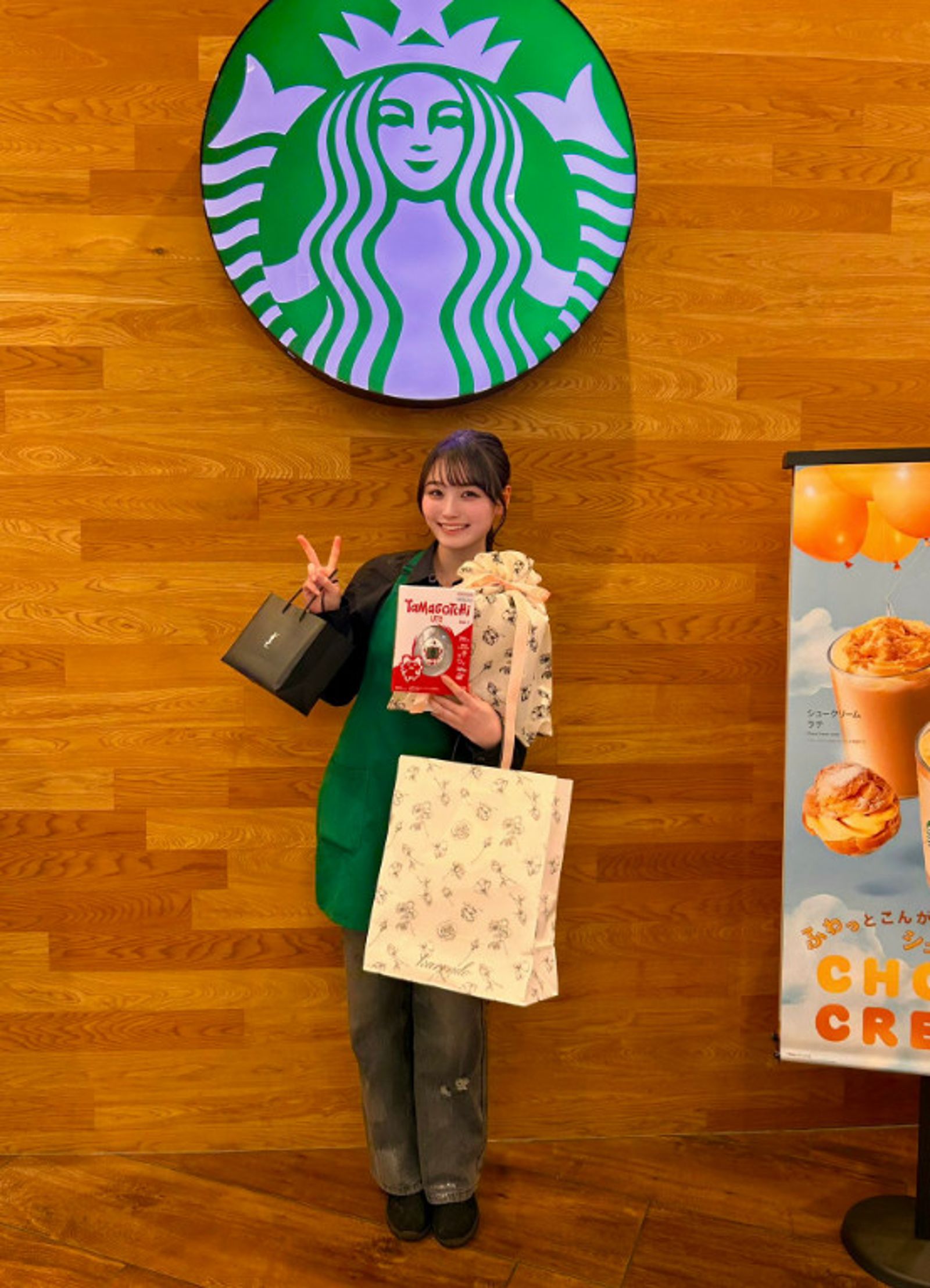 日本最美星巴克店員「畢業」 離職宣言引5千萬人暴動