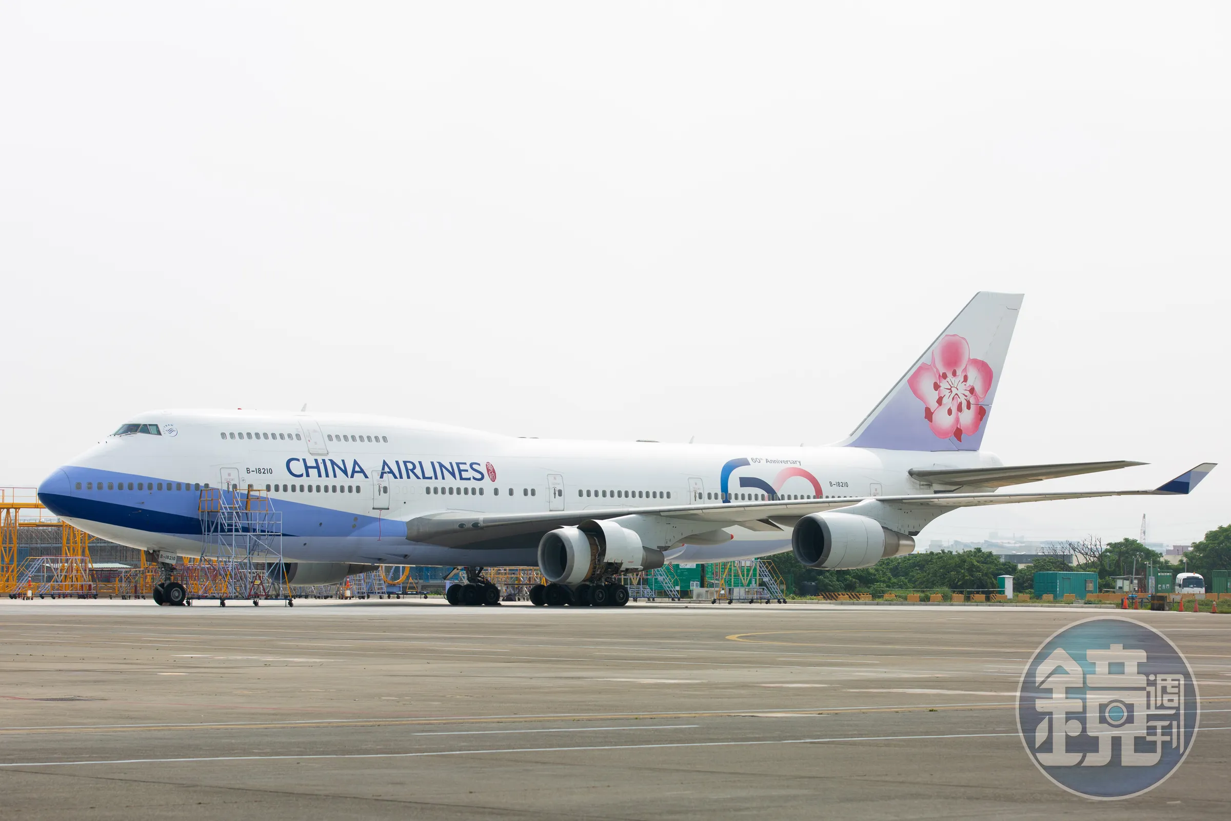 巴威颱風打亂空中交通,華航、華信公告12日部分國際線航班異動。