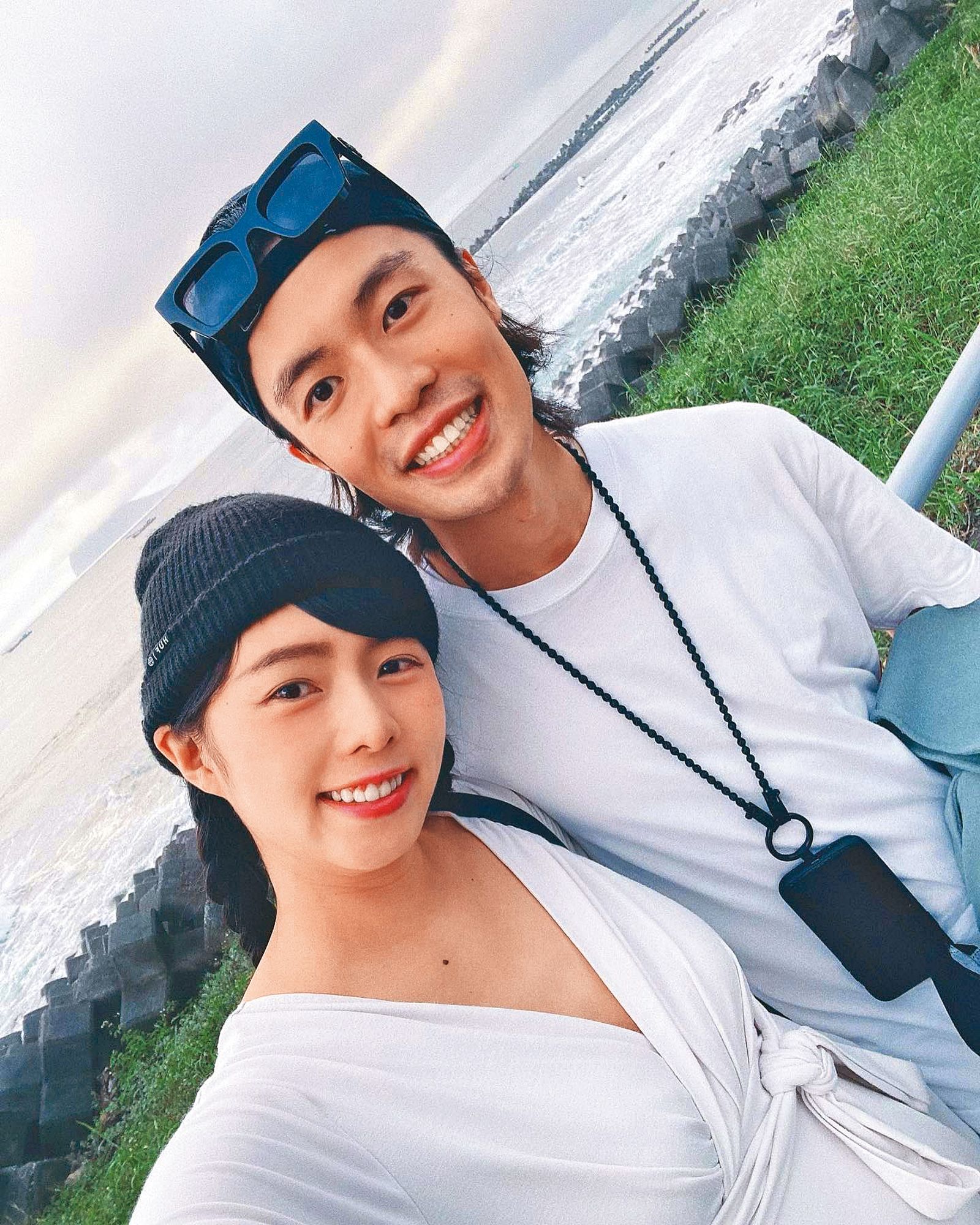 簡廷芮（左）和老公賴冠儒（右）經常曬恩愛，但簡廷芮跟王品澔等人去美國玩之後，夫妻關係變得很緊張。（翻攝自簡廷芮IG）