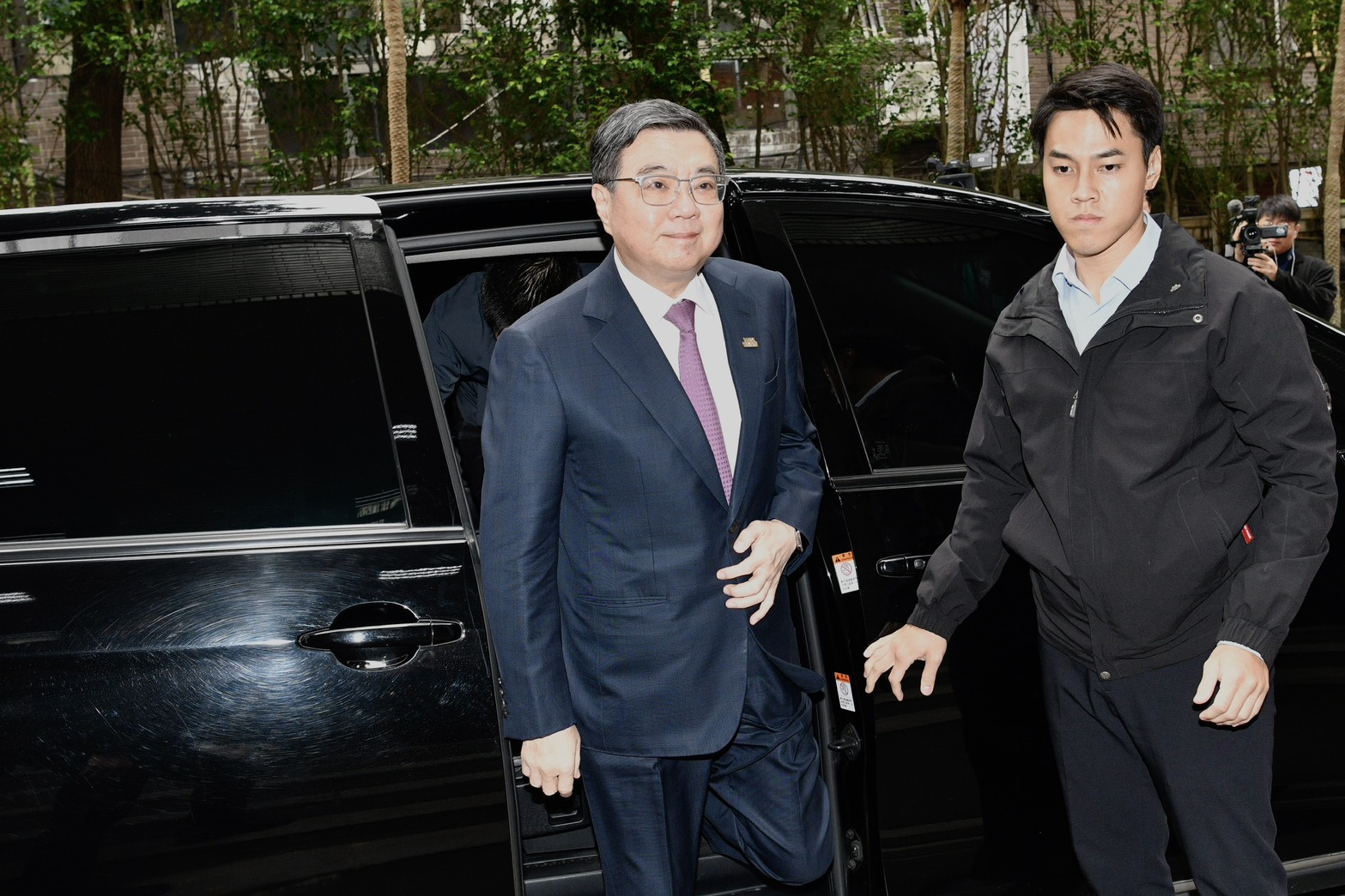 行政院長卓榮泰被發現現身東京巨蛋觀戰，引發各界討論。（資料照，鏡報李智為攝）