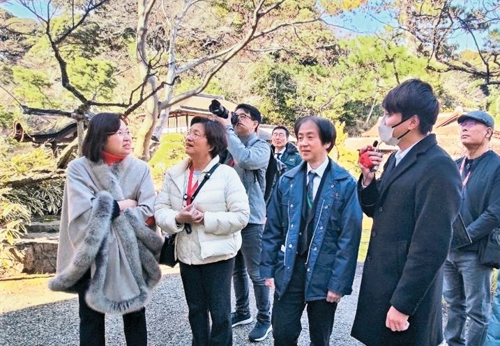 縣長王惠美參訪神奈川縣橫濱市的三溪園。