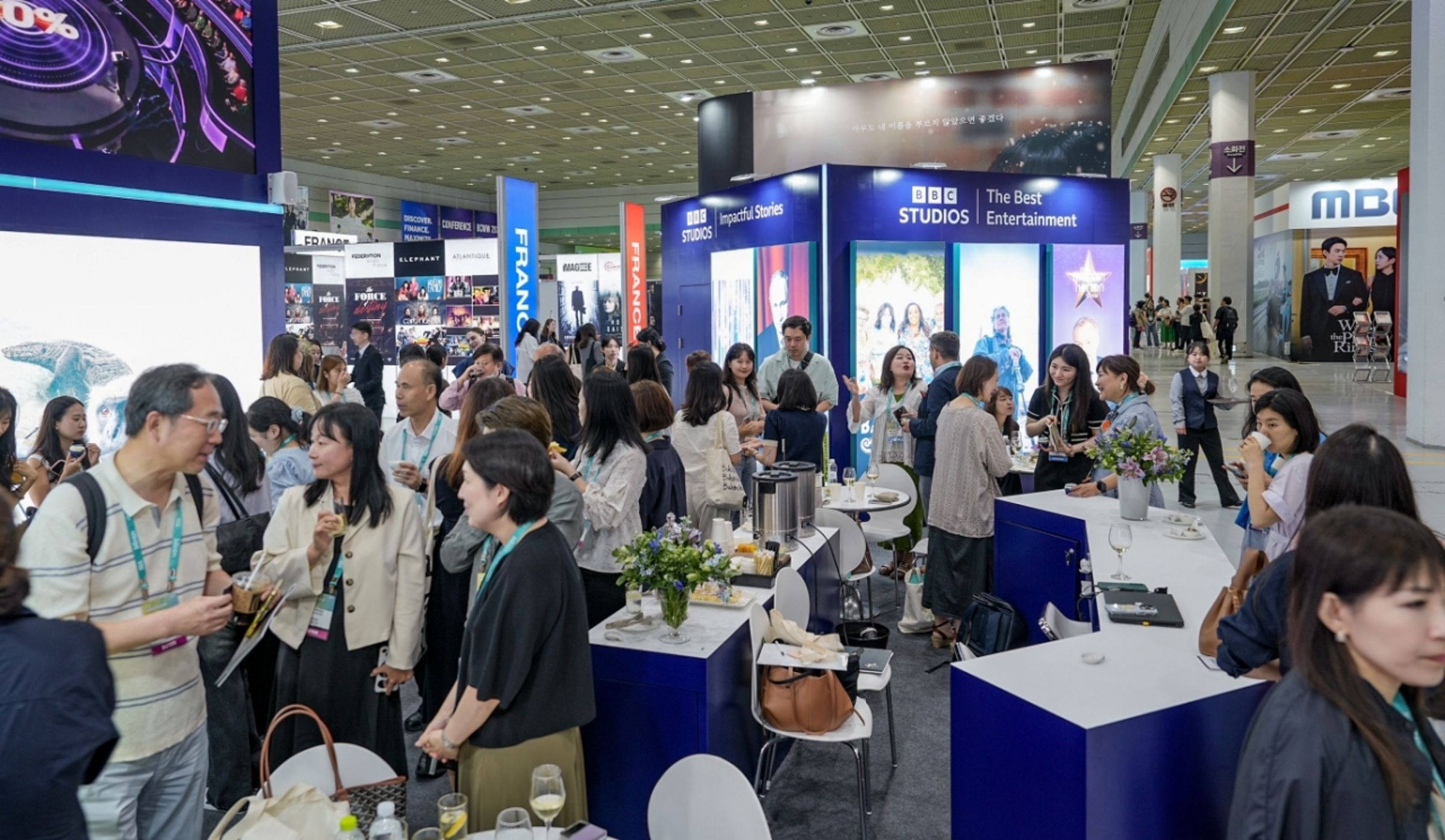 首爾國際電視展（BCWW）吸引來自世界各地的影視圈人士購買韓國內容。（韓國文化產業振興院提供）