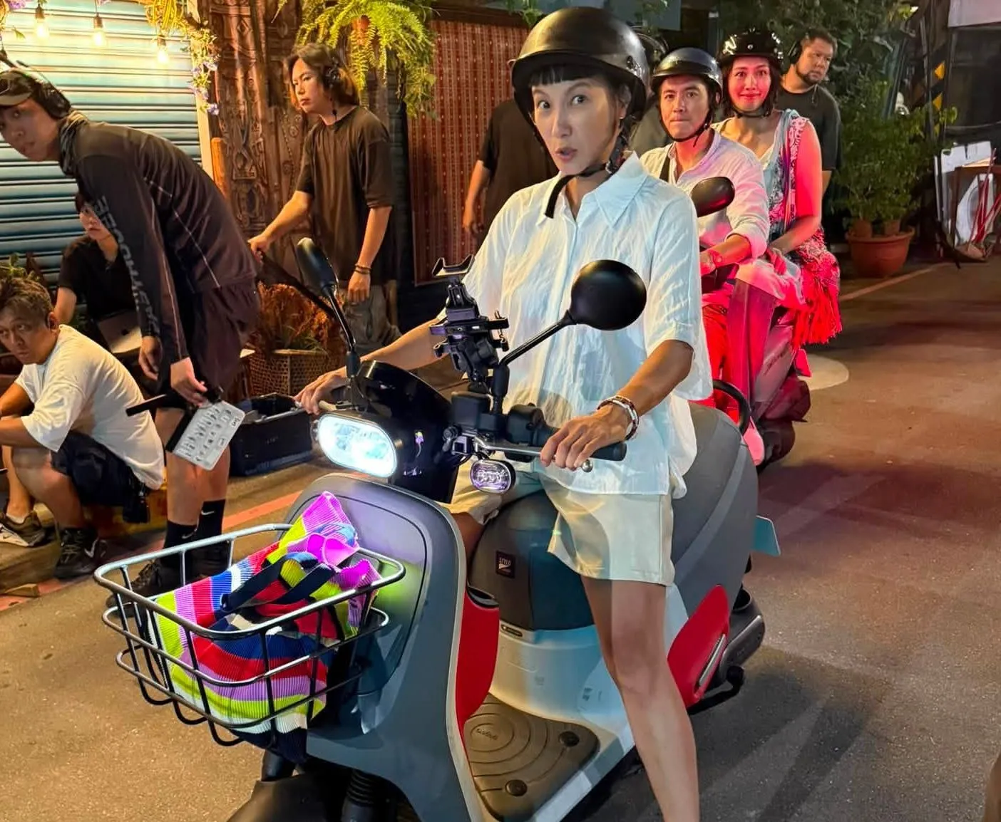 張本渝近期投入原住民族電視台新戲《Maan！把Tafalong搬到台北？！》拍攝，為了角色再度挑戰騎機車。臉書