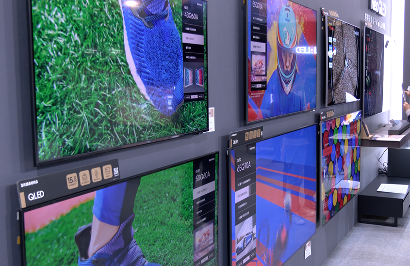 偏光板是製作電視面板最重要的零組件，但中國占據主要需求量，衝擊台廠營運。（讀者提供）