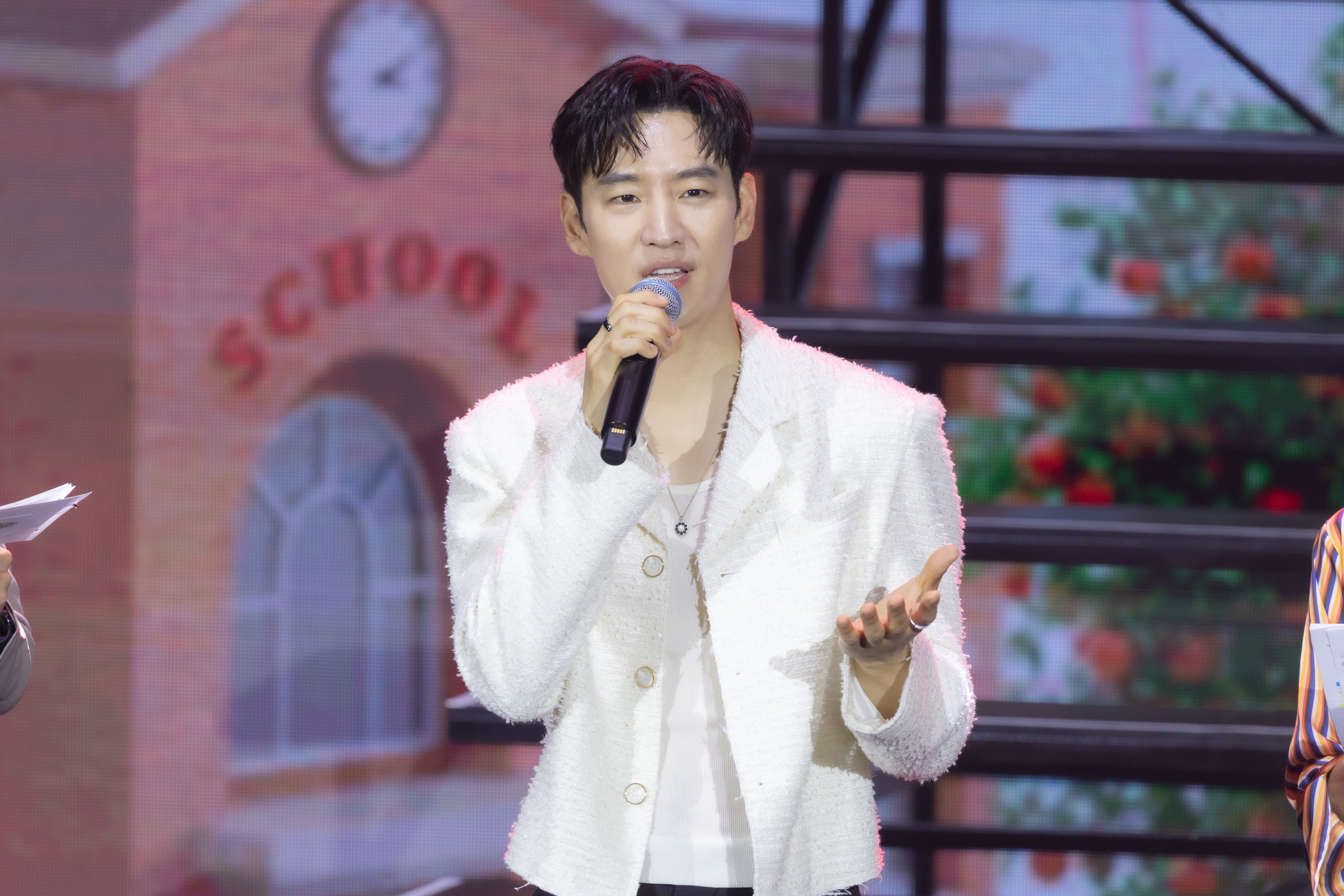 韓星李帝勳今（29日）在台北舉辦粉絲見面會，被粉絲的愛感動到流眼淚。（優勢力娛樂提供）