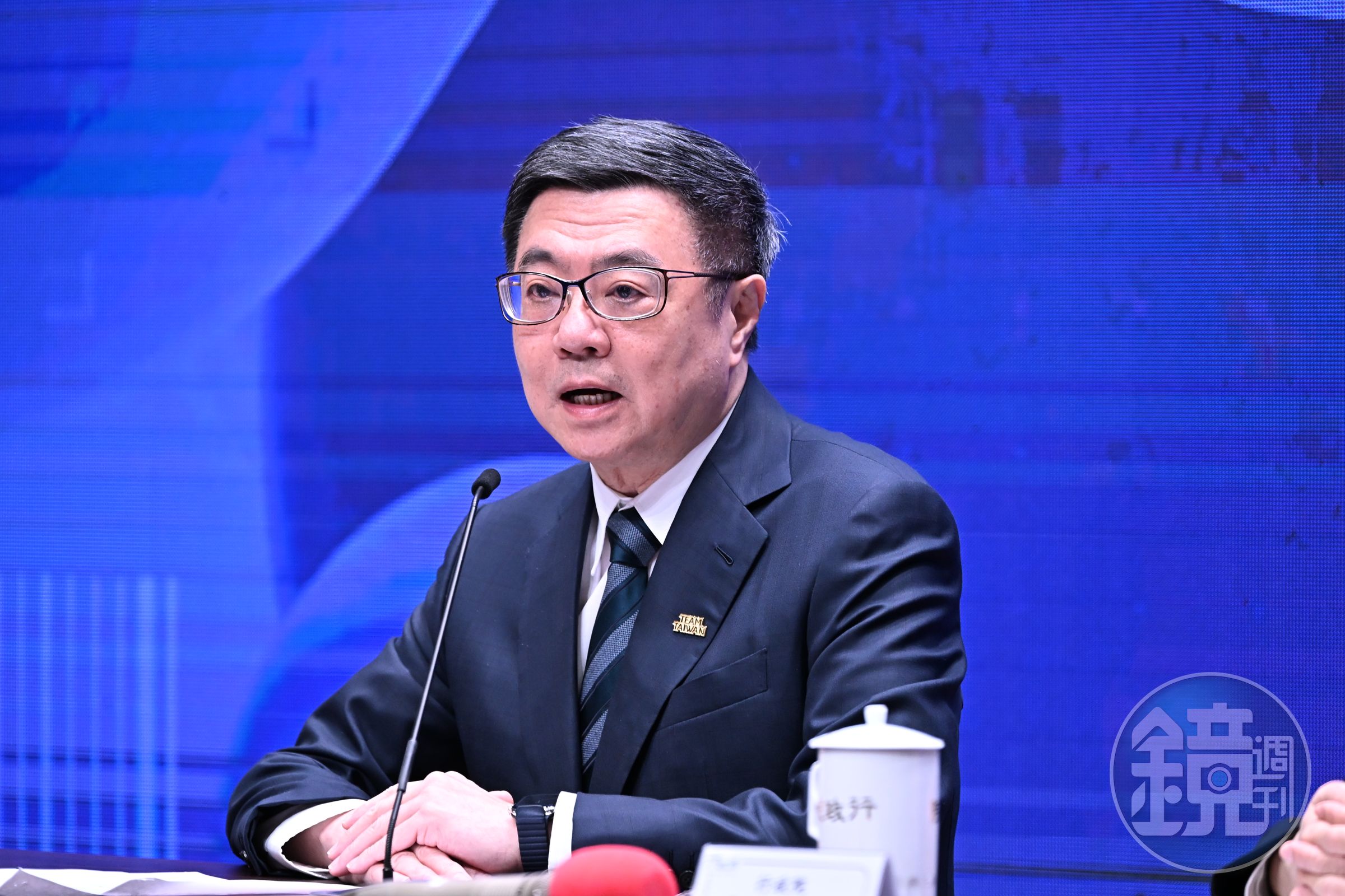 國民黨立院黨團總召傅崐萁近日預告，將不邀請行政院長卓榮泰（圖）赴立院報告覆議案。