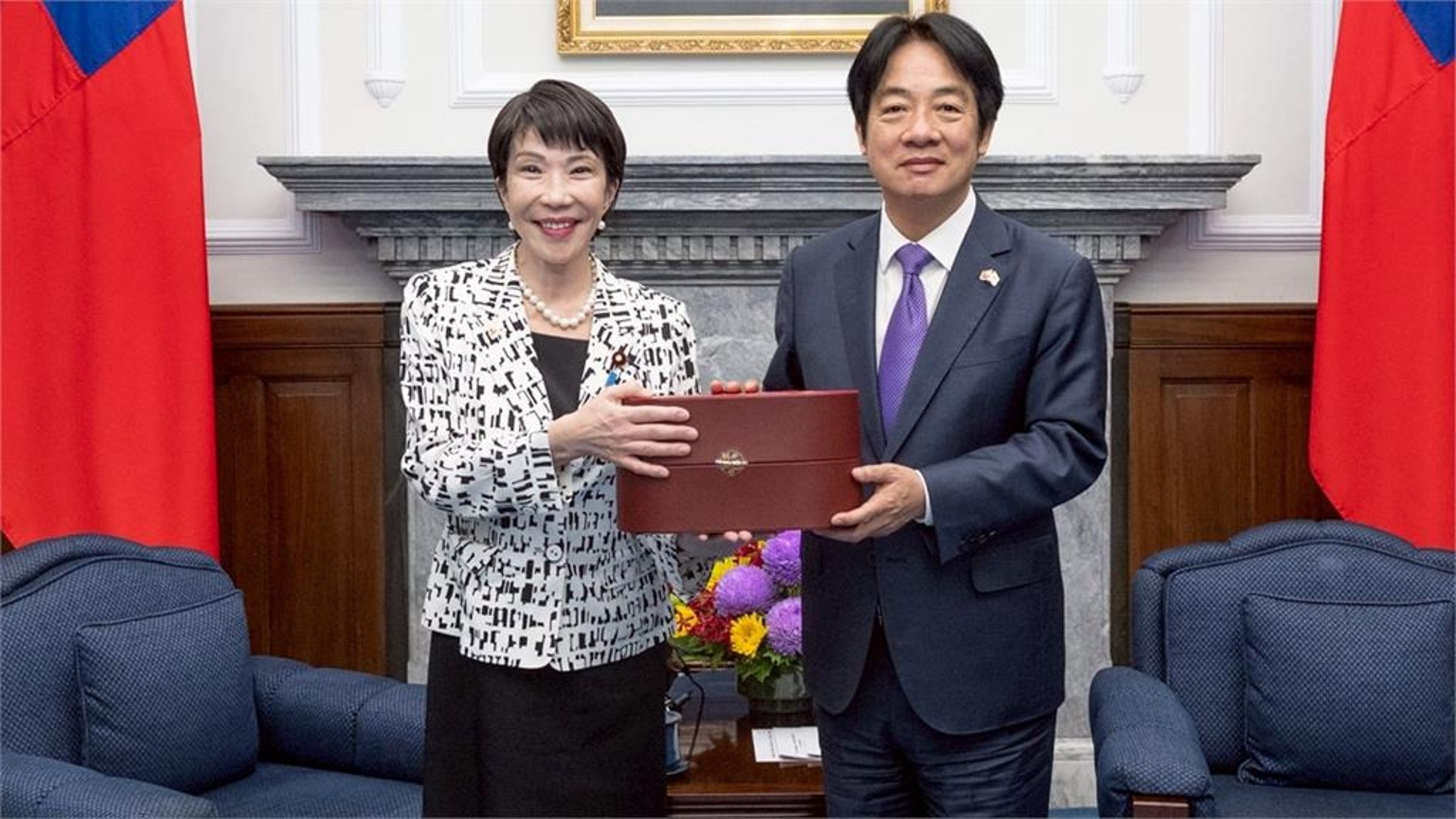 網路掀起一股質疑「高市敢解散國會,賴清德為什麼不敢」的輿論風向,遭立委王定宇打臉。(總統府提供)