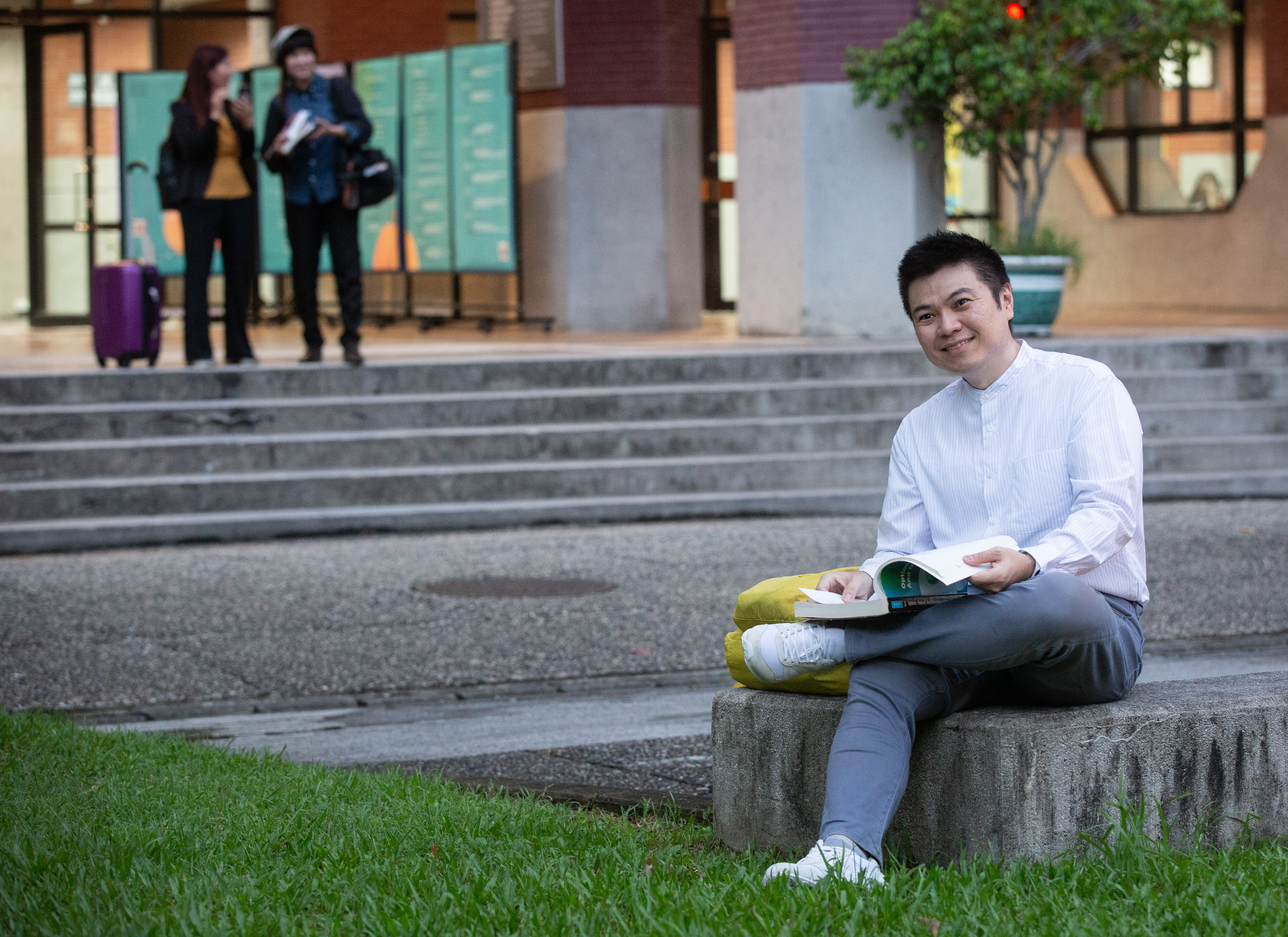 楊鴻煒認為，現在處高通膨時期，應入手原物料類股。