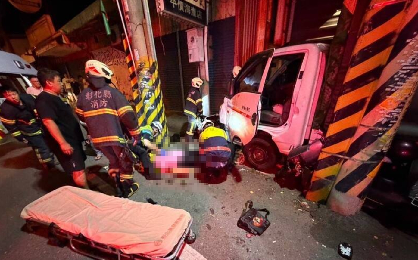 彰化市22日晚間發生一起死亡車禍,駕駛車上被搜出毒品、經毒品快篩成陽性反應。(翻攝畫面)