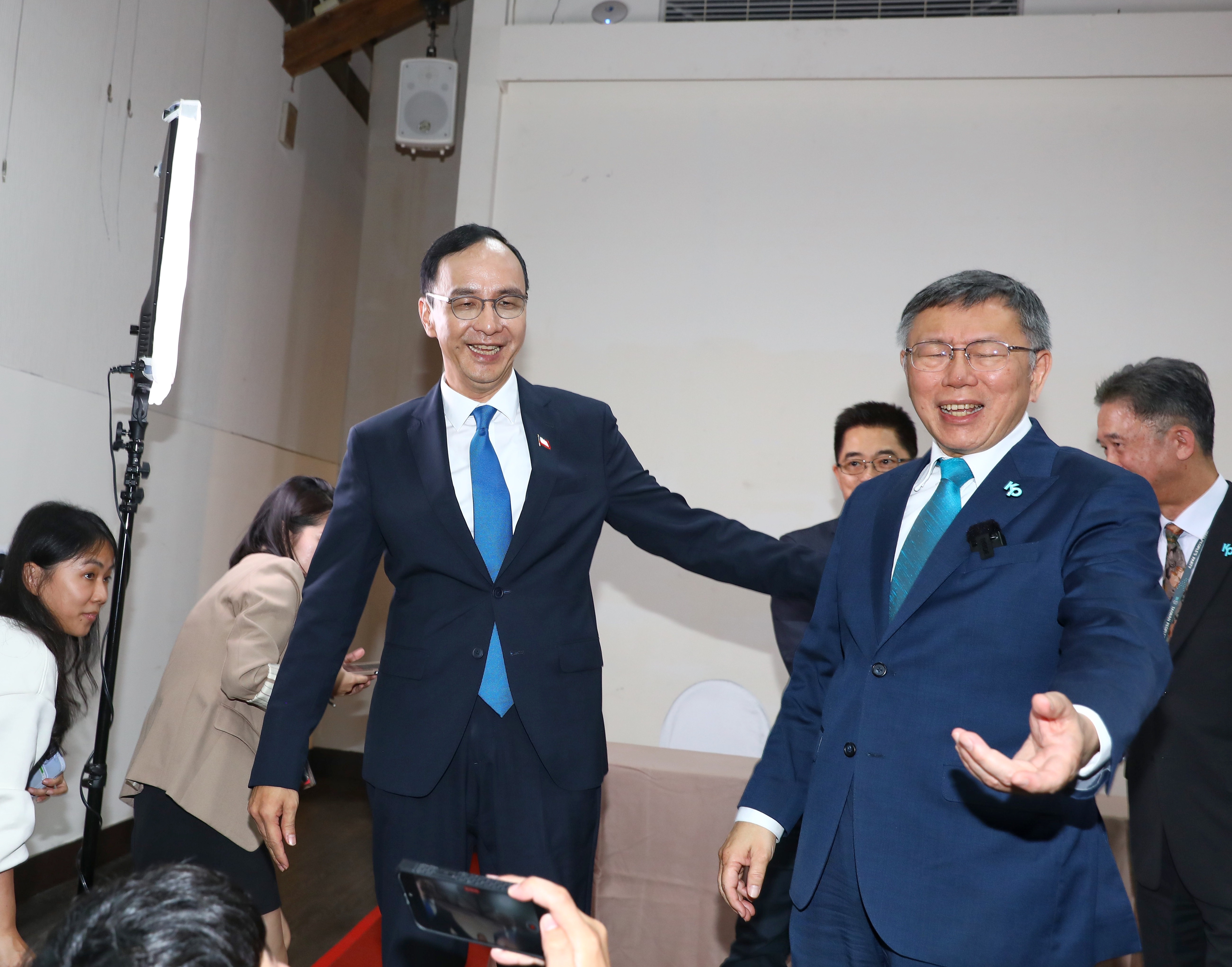 藍白合瀕臨破局，有國民黨市議員建議，若選舉失利，選後國民黨和民眾黨應合作「重組政黨」。（本刊資料照）