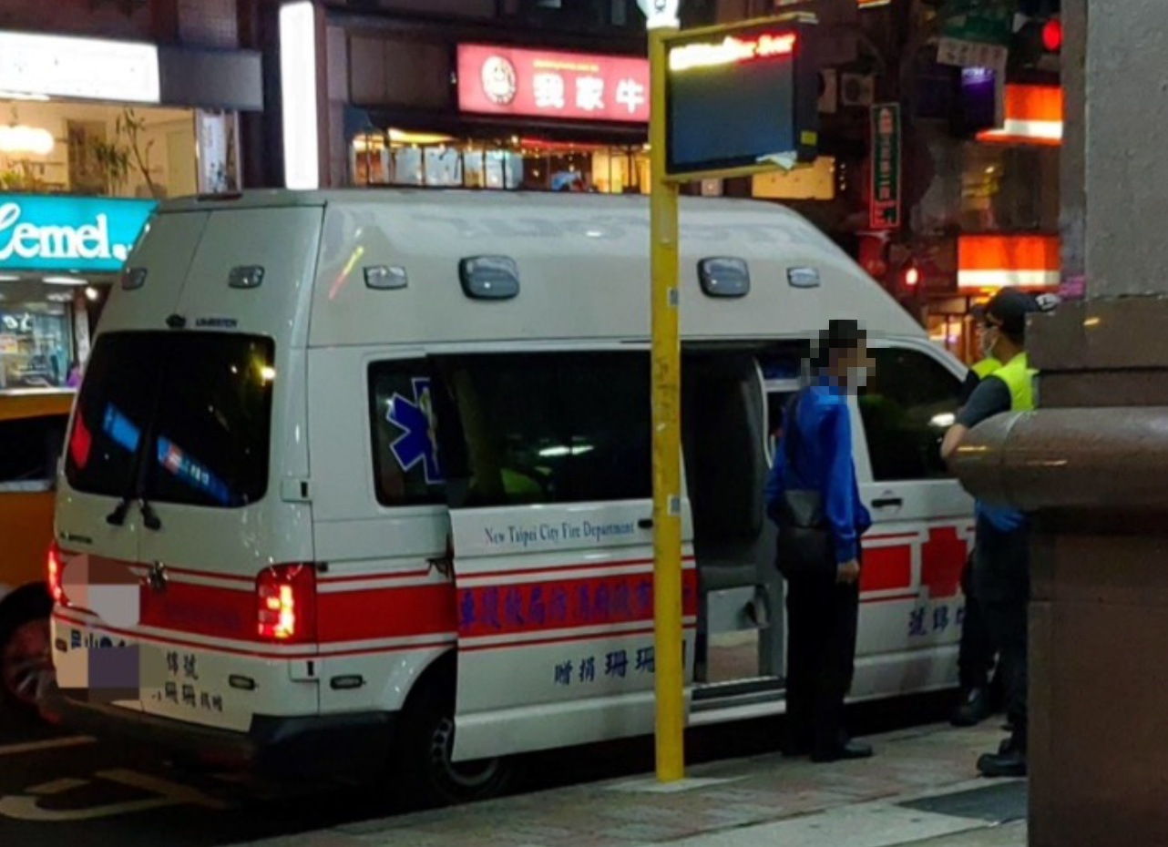 嘉義市29日下午發生救護車相撞機車騎士致死的憾事。（示意圖，翻攝畫面）