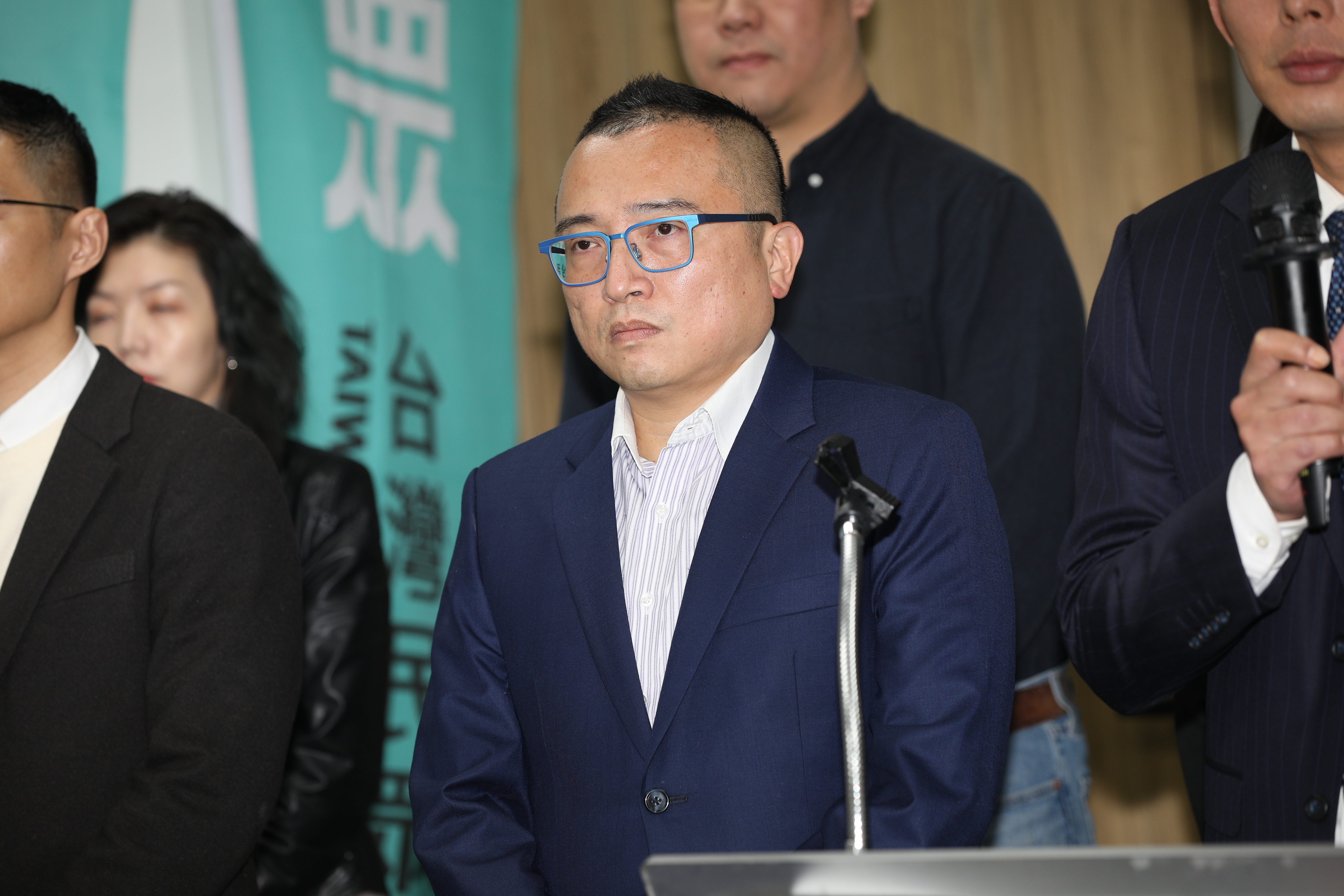 民眾黨祕書長周榆修獲留任。