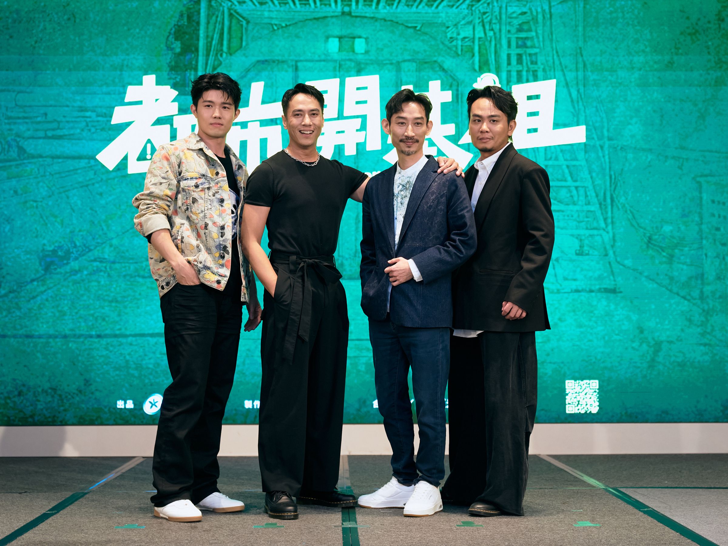 《都市開基祖》中的工地F4莊凱勛、陳竹昇、楊大正、張耀仁。（客家電視台提供）