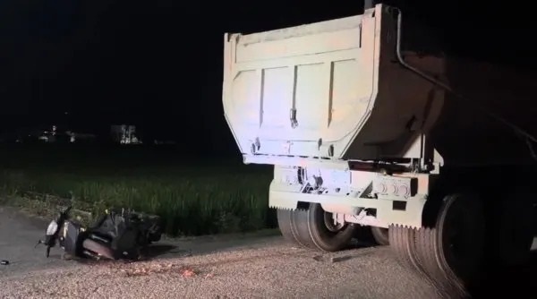 死者倒於輪下，不幸當場輾斃。（翻攝畫面）