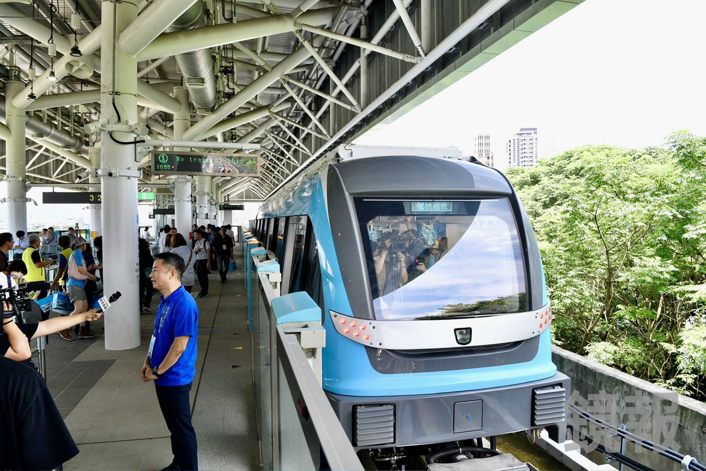 捷運三鶯線免費試乘，通車進入最終倒數，激勵自住剛性需求強勁。
