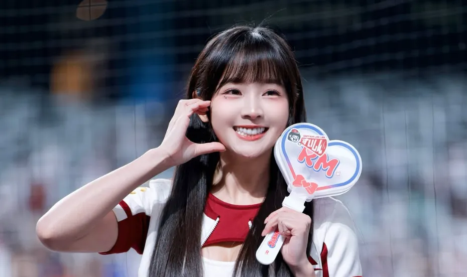 喜獲「全球百大美女」提名！　籃籃成台灣啦啦隊第1人