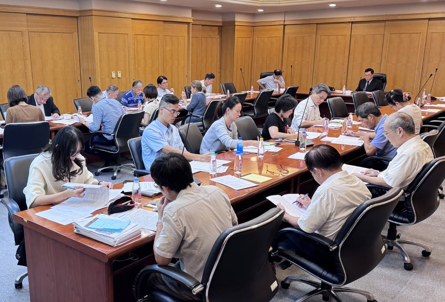 最高檢察署在下午4時由檢察總長邢泰釗召開因應會議,就憲法法庭判決內容將依相關法律規定妥速辦理。(最高檢提供)