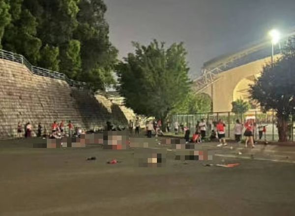 珠海昨晚發生一起無差別攻擊事件，相關影像在微博幾乎被刪除，目前大多只剩警方通報。（翻攝自微博）