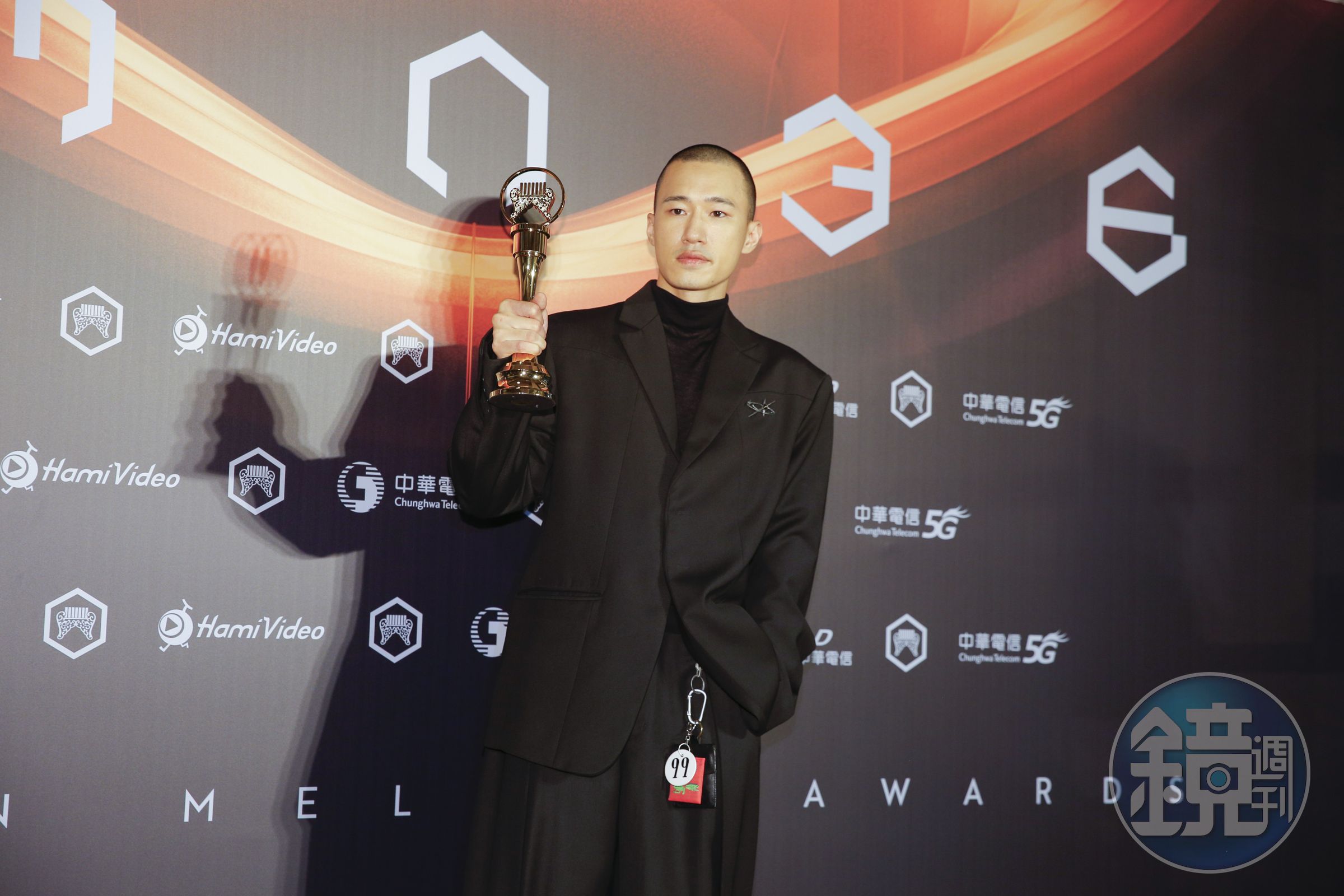 someshiit山姆奪下金曲獎第36屆最佳新人獎，坦言「做音樂這條路真的不是那麼順利。」