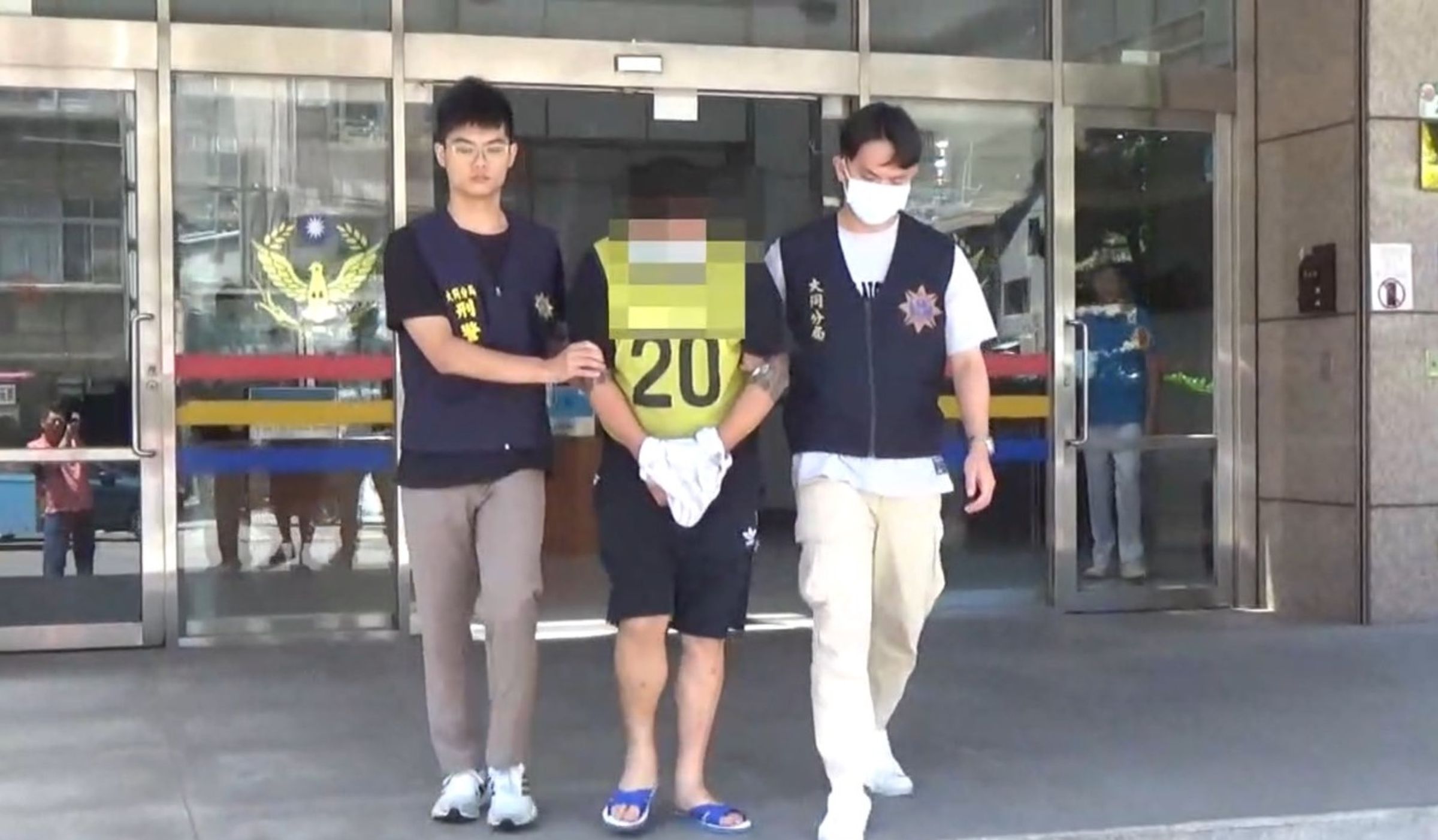 張男訊後被依毒品及公共危險罪嫌送辦。(翻攝畫面)