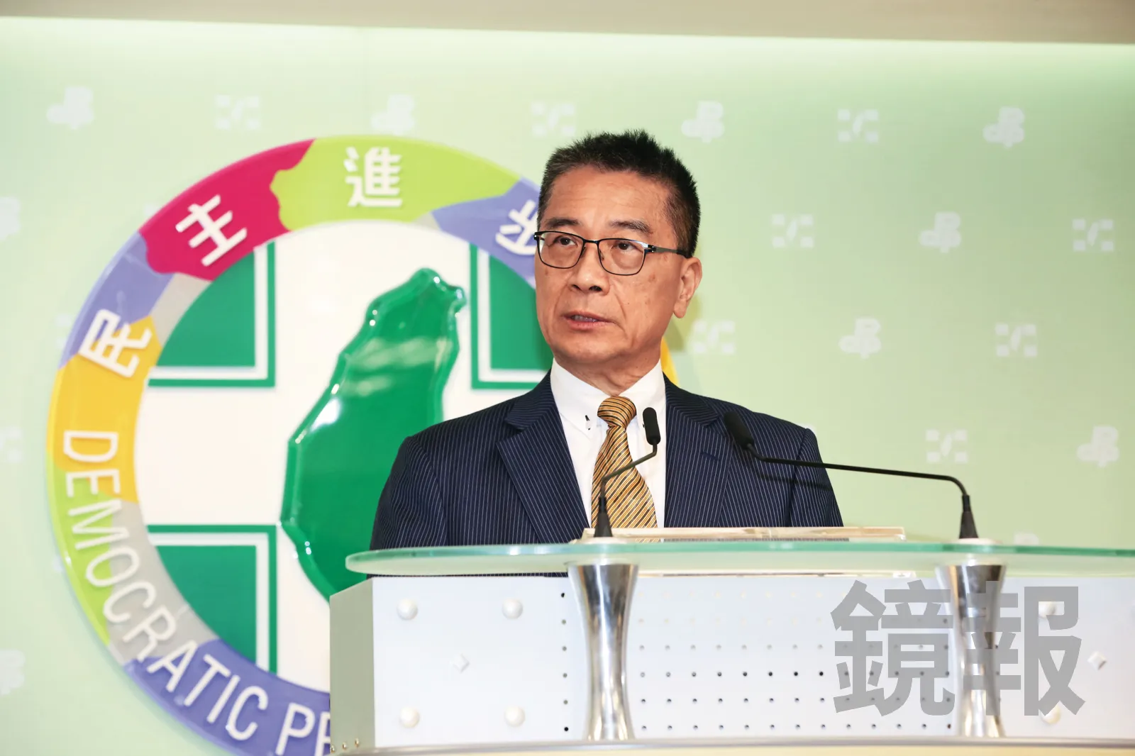 鄭麗文將訪中，徐國勇請她問習近平「什麼時候要選總統」？（鏡報董孟航）