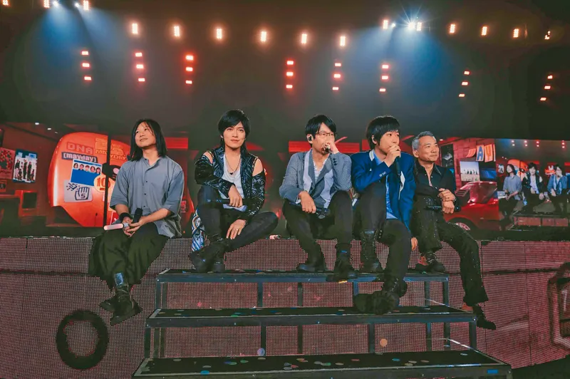 五月天石頭萌退4／五月天925天狂唱162場！怪獸緊抱石頭紅眼眶　5人休團近況曝光