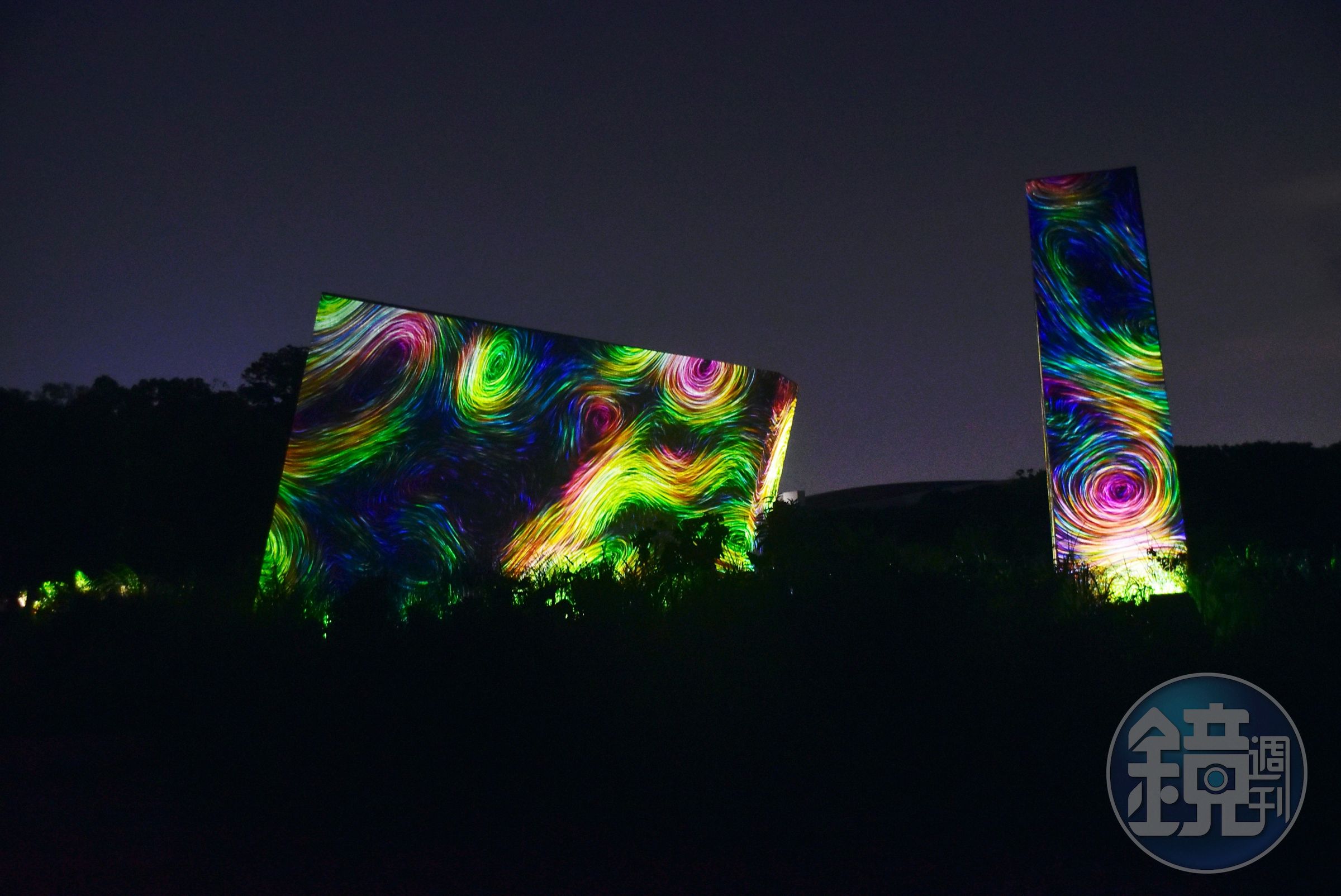 藝術團隊teamLab在大阪市開設常設夜間展覽「大阪長居植物園teamLab Botanical Garden Osaka」。