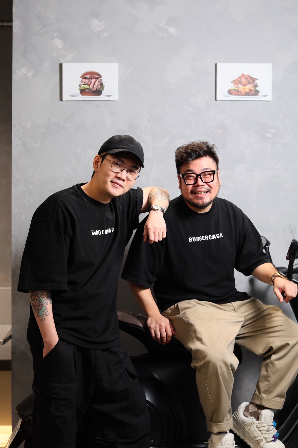 負責人Bruce(左)與Fatty(右)兩人皆有餐飲背景,並同樣對漢堡有著執著與熱愛。