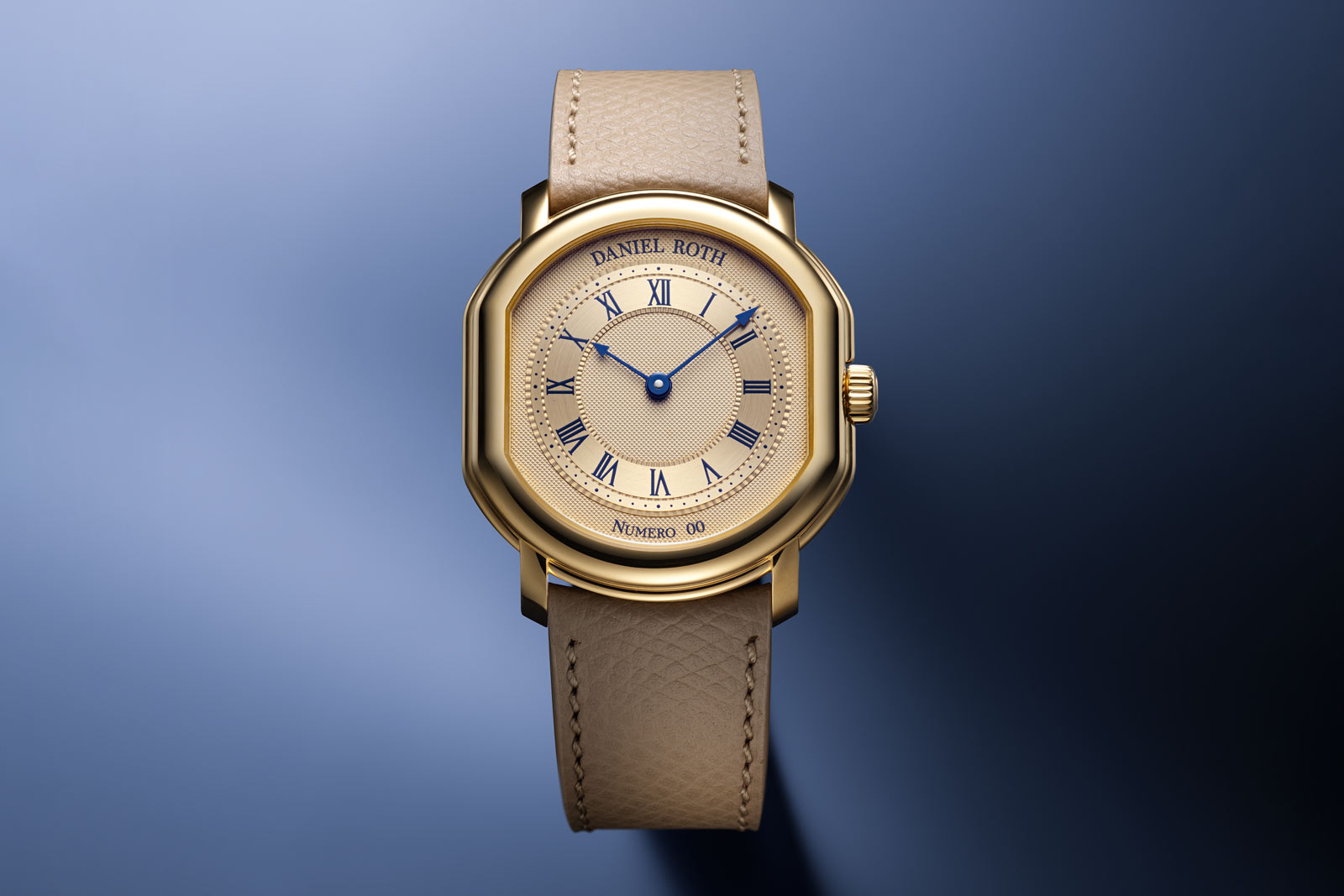 製錶大師品牌 DANIEL ROTH 日前在LVMH Watch Week錶展上，發表其品牌復興之後的第二只錶款：Extra Plat Souscription 超薄手上鏈腕錶。