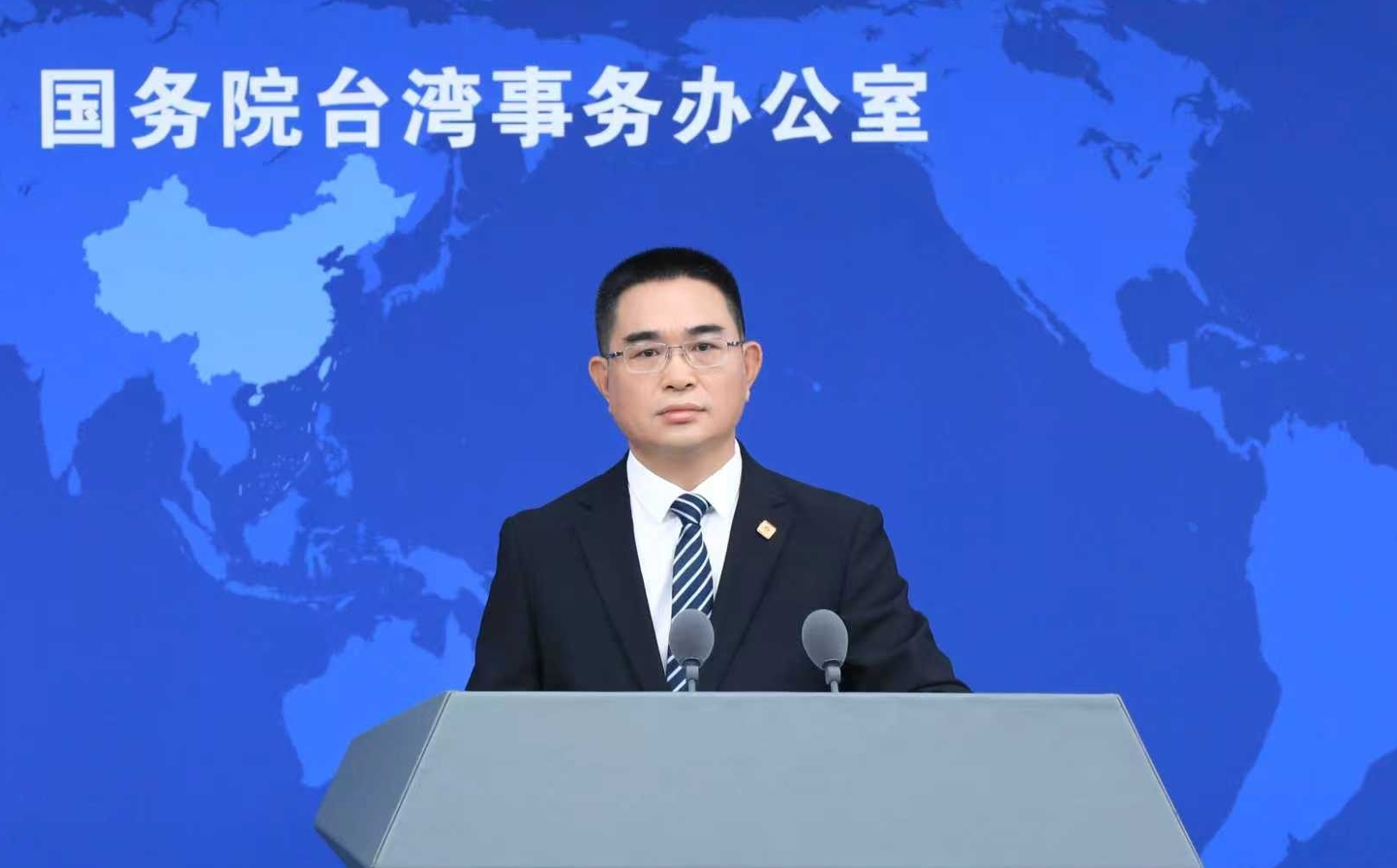 國國台辦發言人陳斌華則酸民進黨煽動反中抗中。（翻攝自微博@國台辦發布）