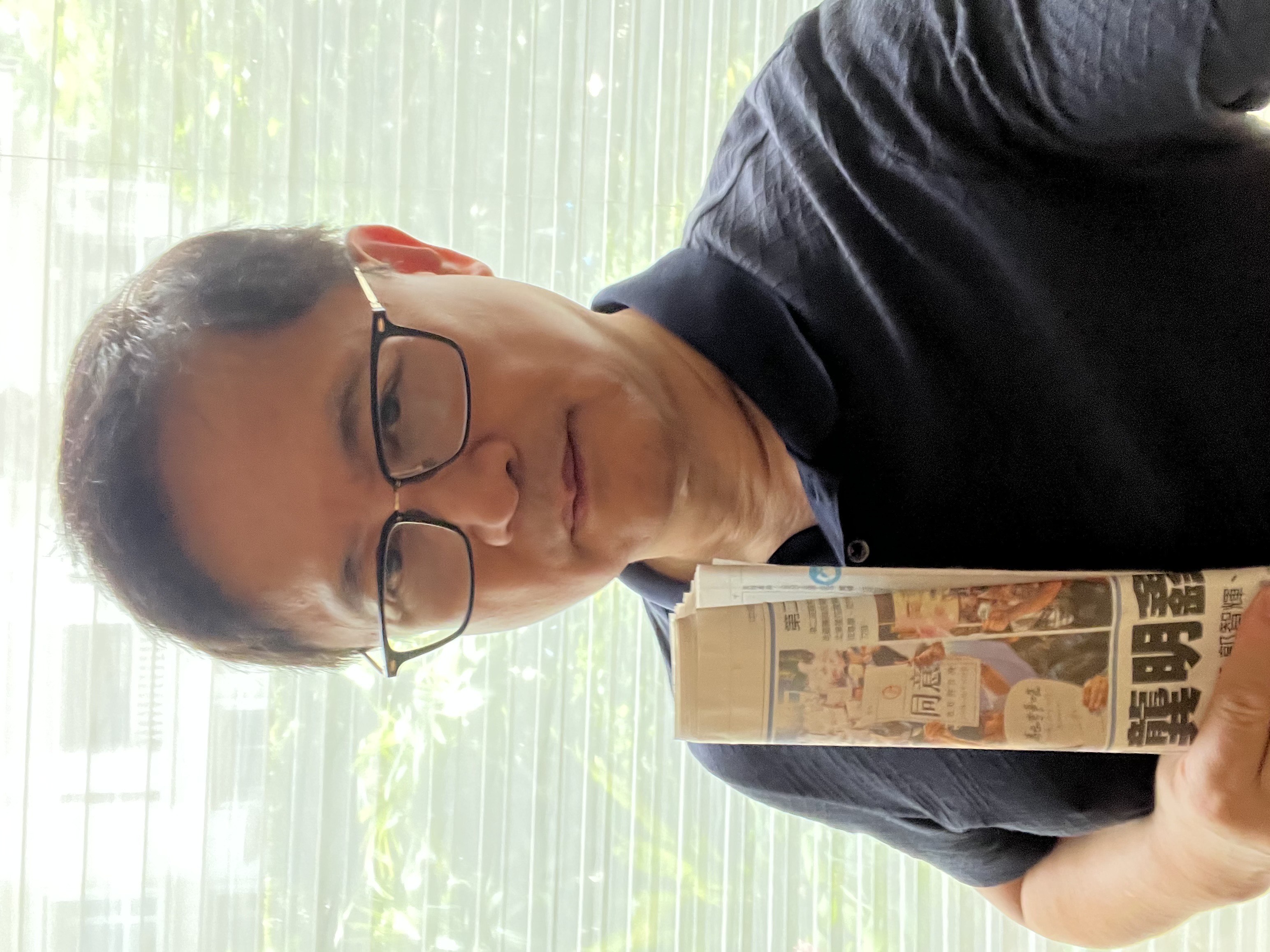 和碩集團董事長童子賢為剛請辭的經濟部長郭智輝抱屈，也為接任的龔明鑫打氣加油！（讀者提供）