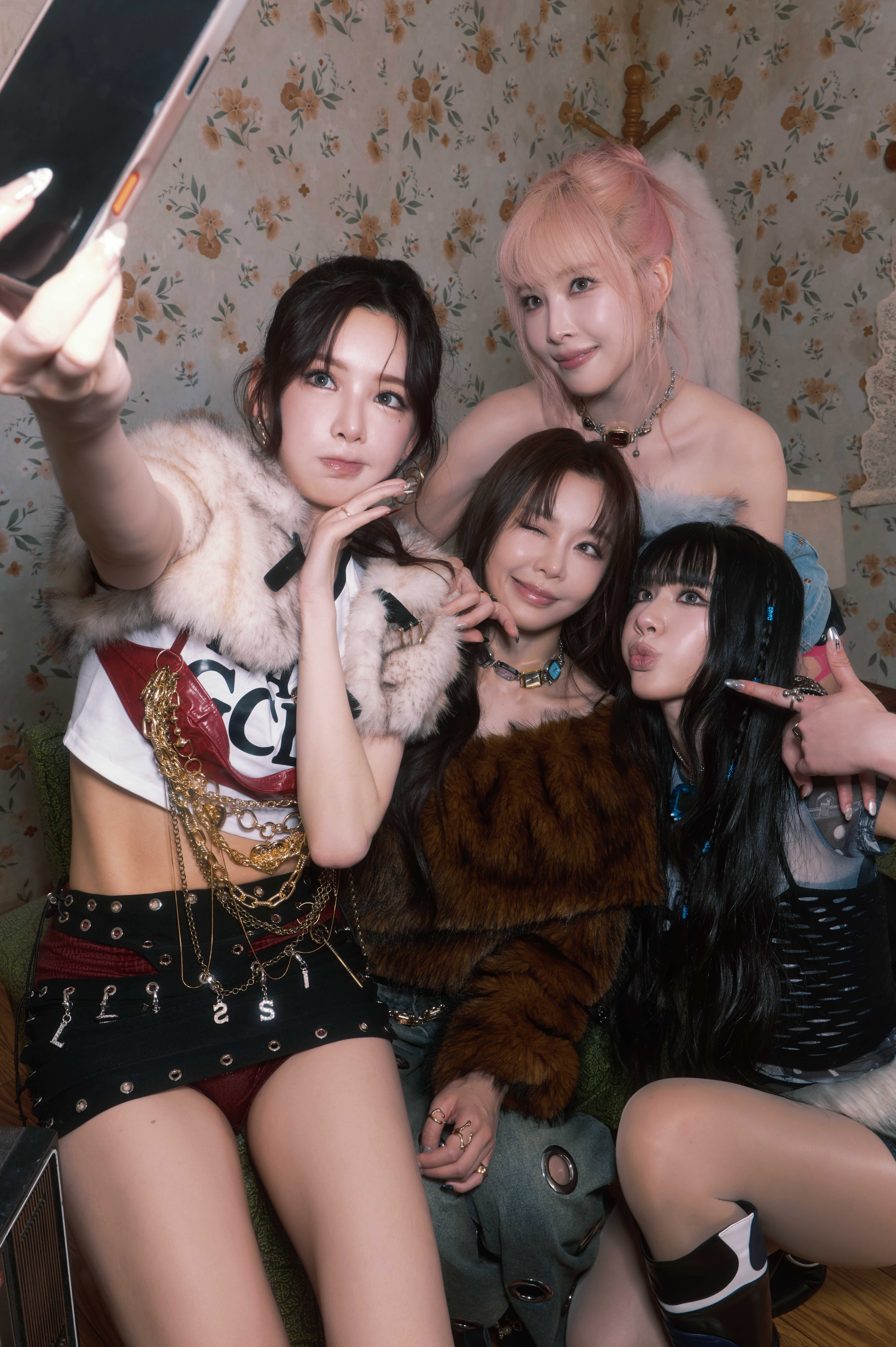 LUVSSI團員們各有不同定位,四人互相扶持。(圖/LEXX原質娛樂提供
