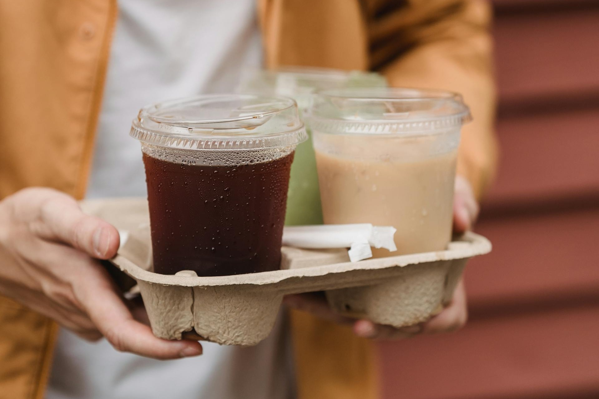 辦公室訂飲料沒揪算不算職場霸凌？勞動部官員說明，要視情況而定。（示意圖，pexels）