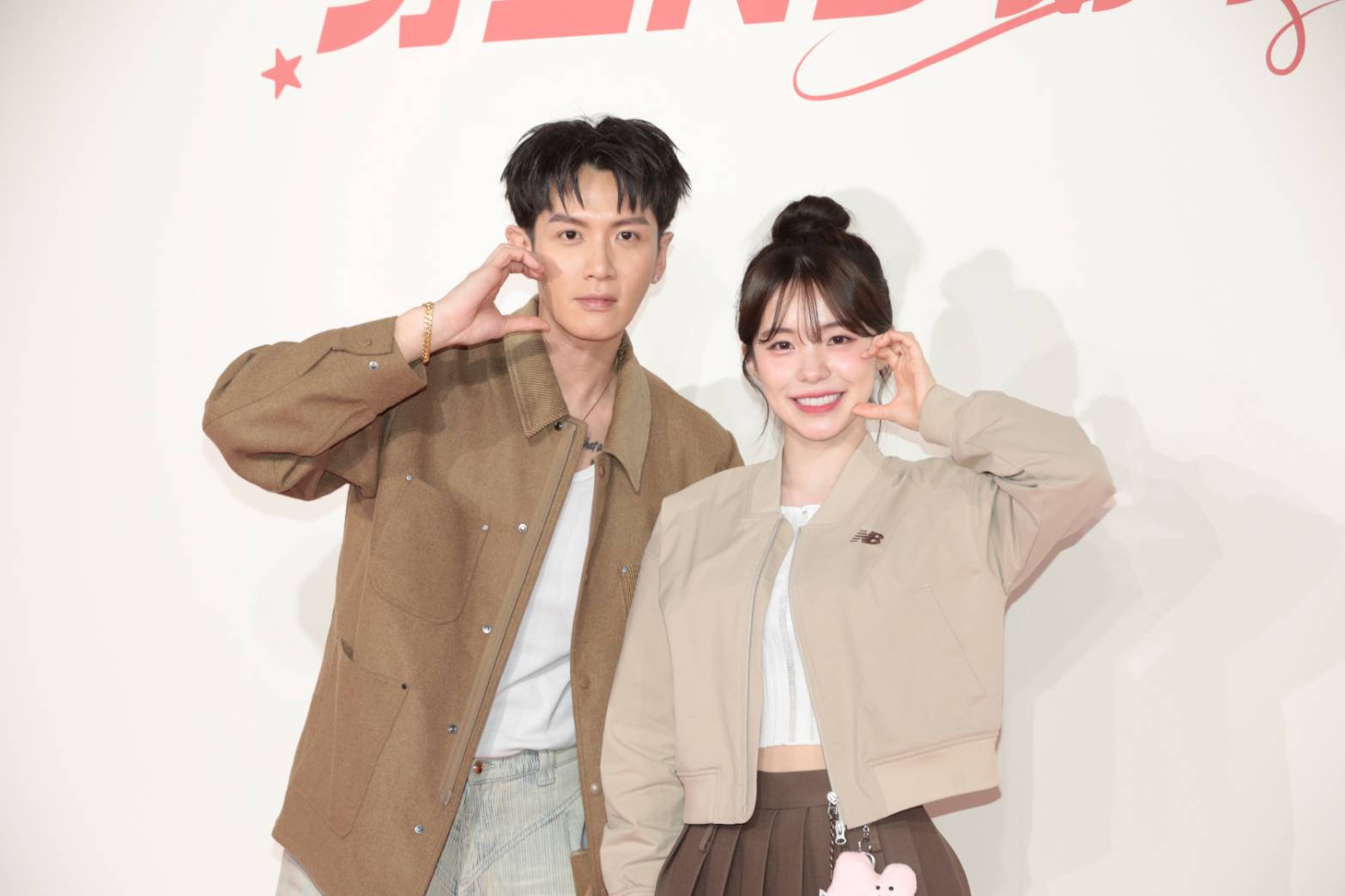 柯震東列出理想型的三大條件「善良、漂亮、做自己」，李多慧剛好都符合。