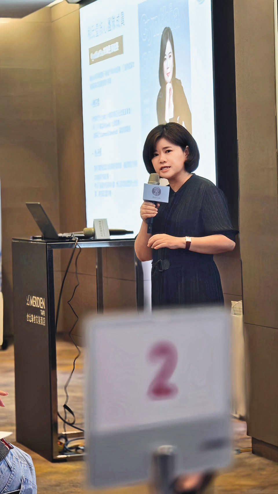 和氏璧國際物業創辦人朱幸兒提醒，海外置產「有許多眉角愛注意」，事前務必詳加了解。（翻攝和氏璧國際物業臉書粉專）