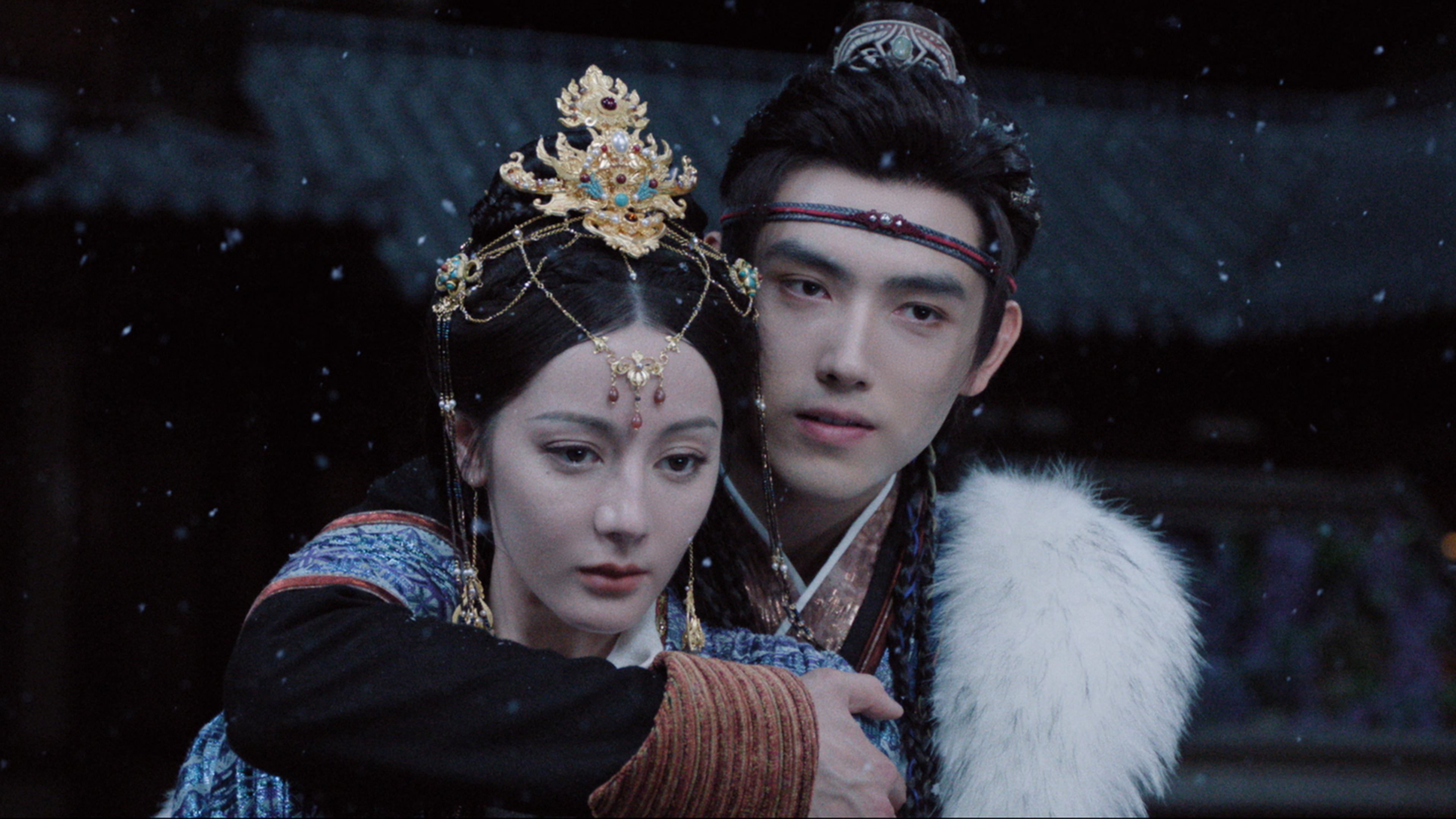 迪麗熱巴飾演的鬼王「賀思慕」為了摯愛犧牲。（Disney+提供）