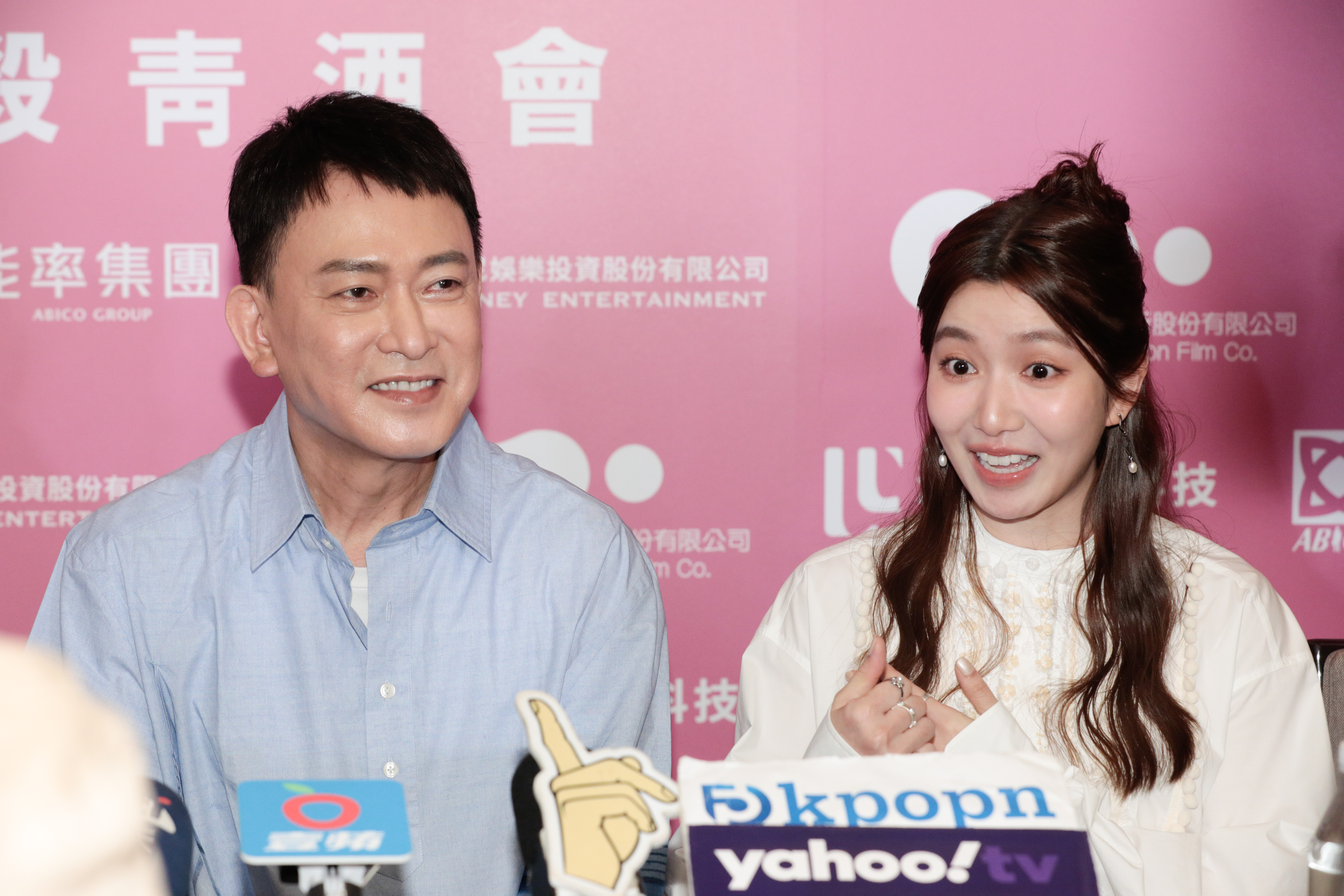 與王識賢飾演父女,陳怡佳沒有感到壓力,反而更多的是王識賢給他照顧得安心。
