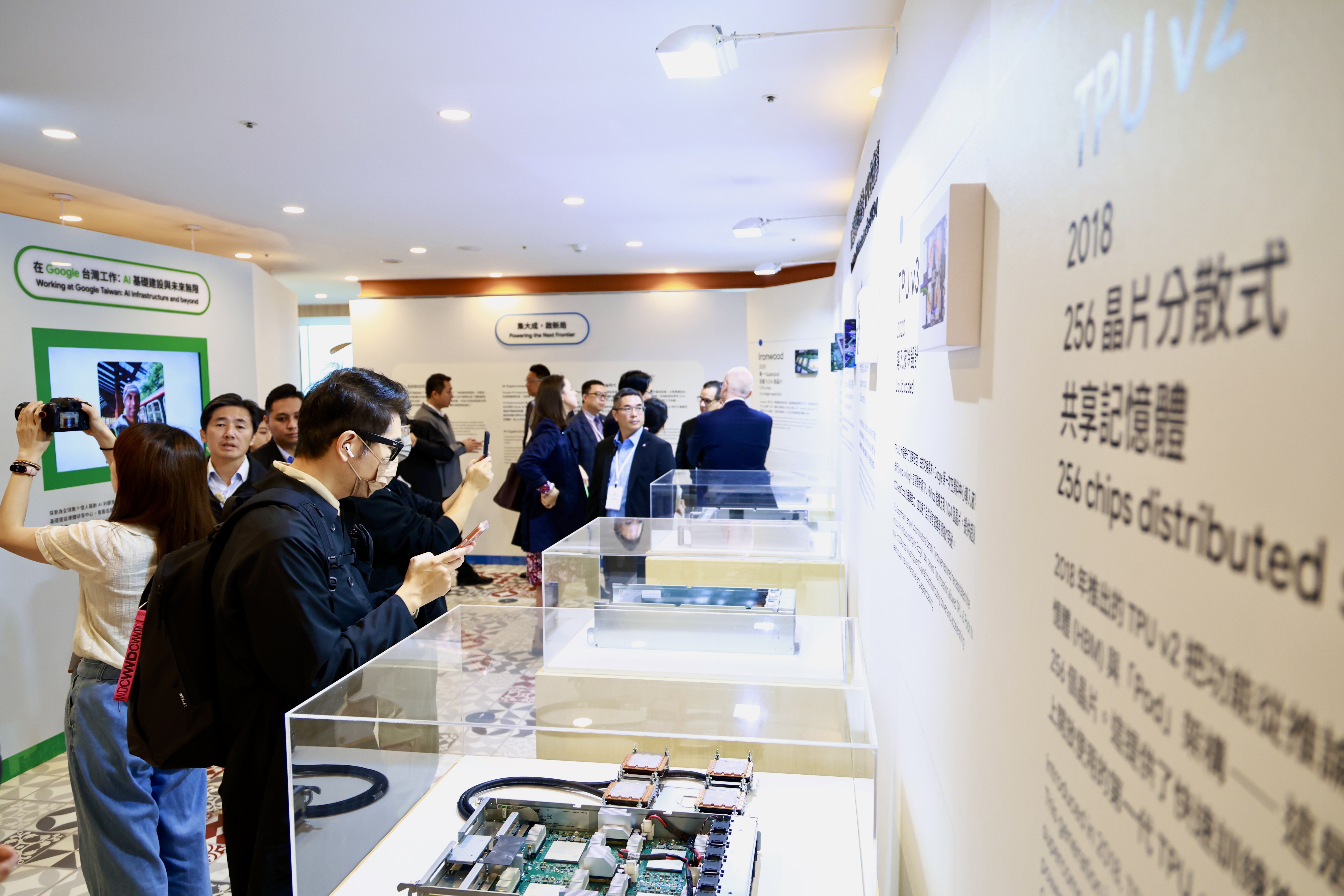 Google海外最大AI基礎建設硬體研發中心就在台北士林，今（20）日首度對外亮相。