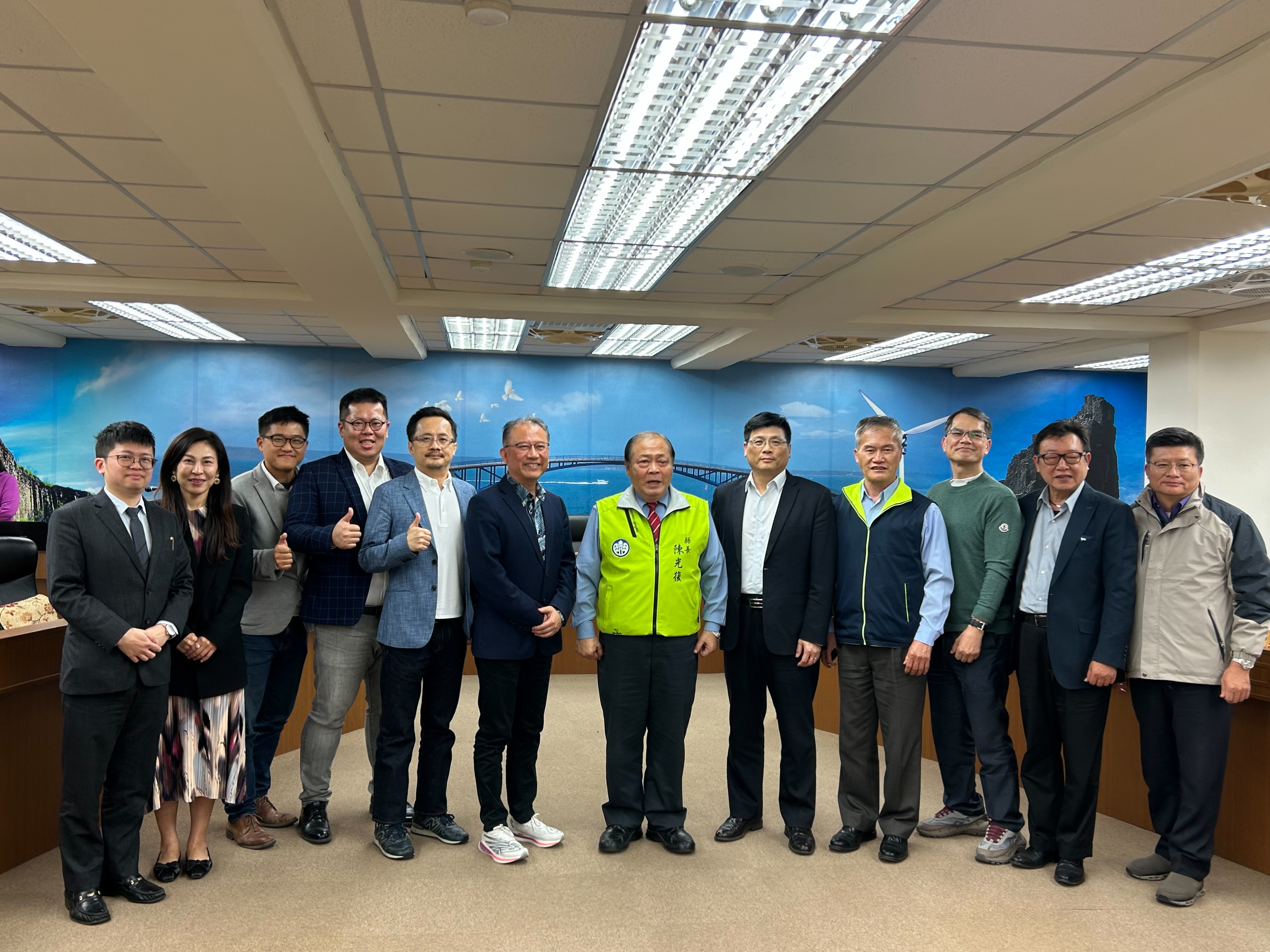 澎湖縣政府超前布署綠色商機，將與澎湖科大、南畝王生技產官學研合作打造本土碳匯產業專區。（南畝王提供）