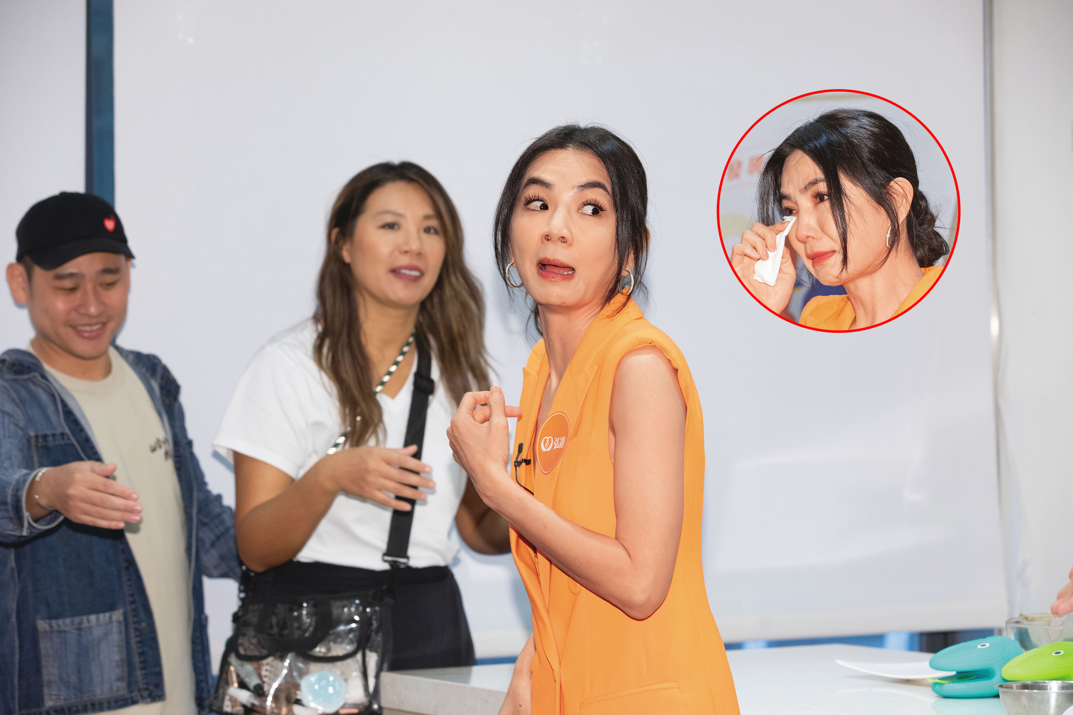 Ella現場又哭又笑，表情包給好給滿，瞳鈴眼鼻孔戲精94妳。