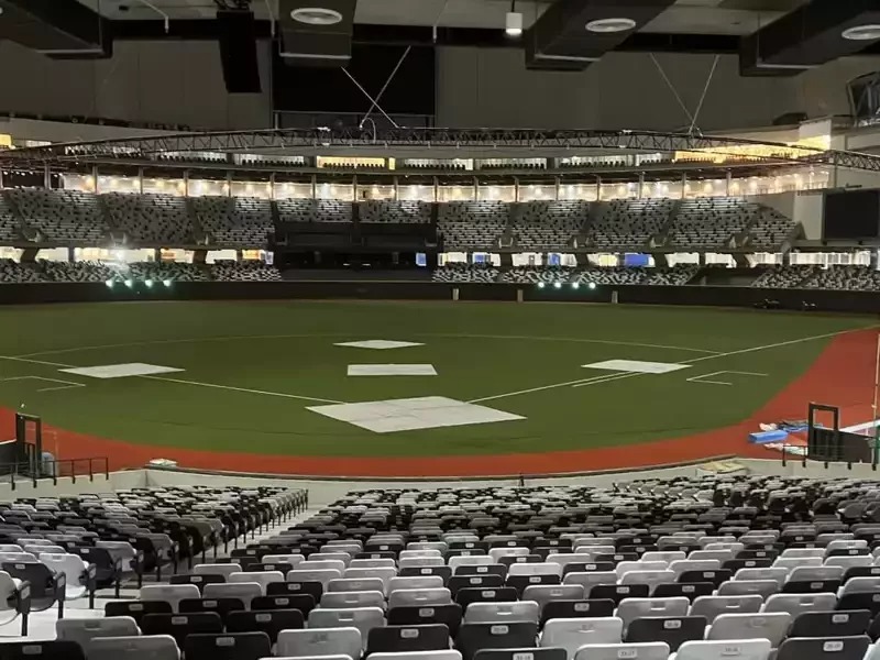 大巨蛋最新內部照曝光,蔣萬安預計在本週五開箱。(翻攝自中華職棒六隊一家親討論區臉書)