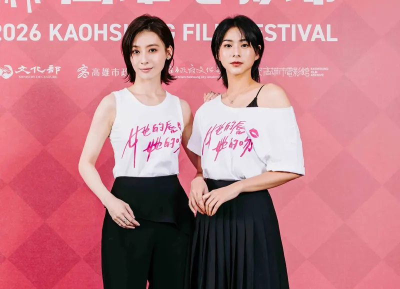 喜翔拍戲開桌賭真的　百合劇女女CP空中瑜珈肉纏擦愛火