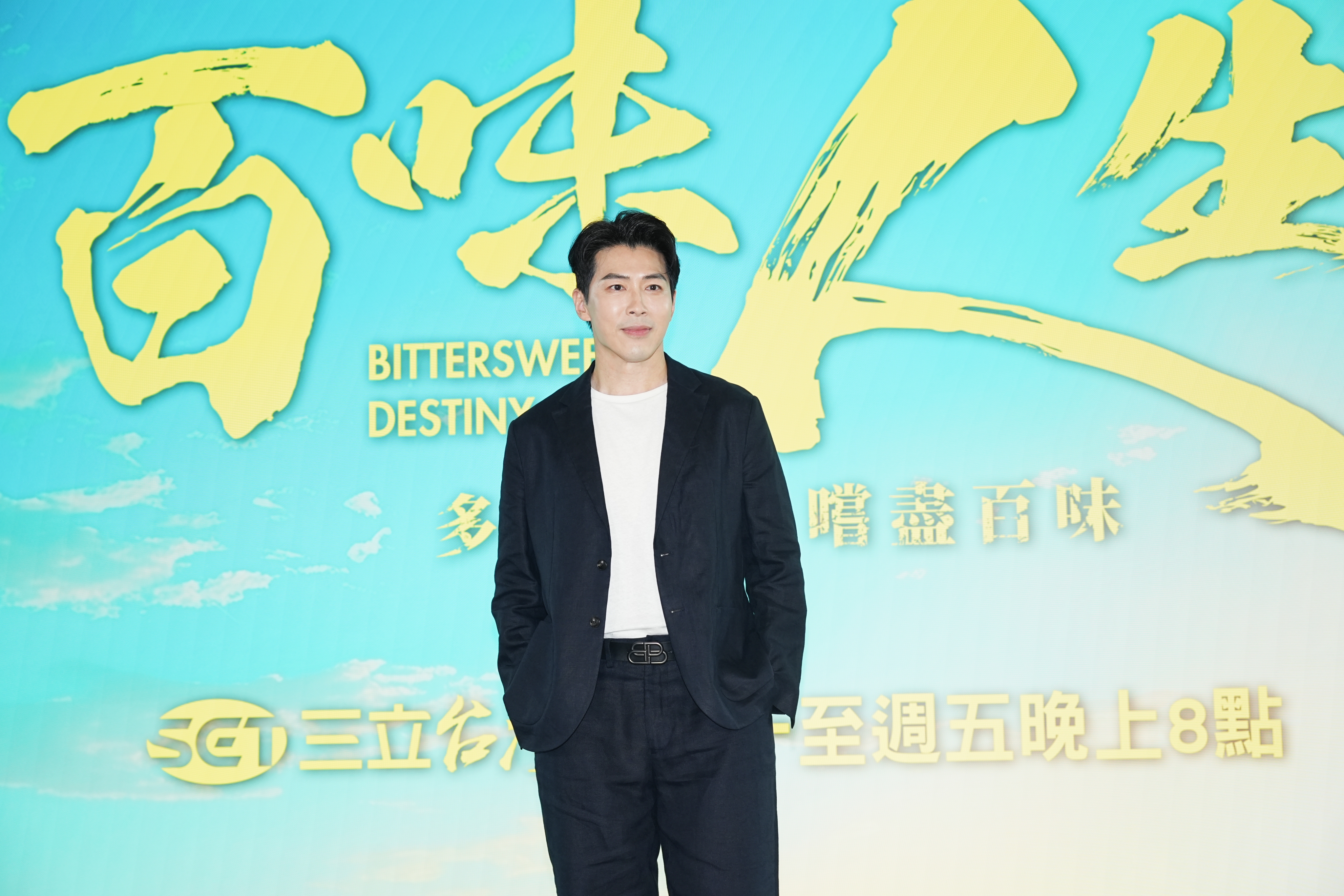 黃少祺到美國陪伴妻小一個月返台。